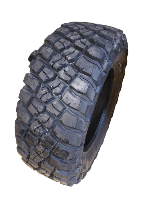 BFGOODRICH MUD TERRAIN T/A KM3 BSW LT 255 65 17 114/110Q 8PLY MUD TIRE 09656