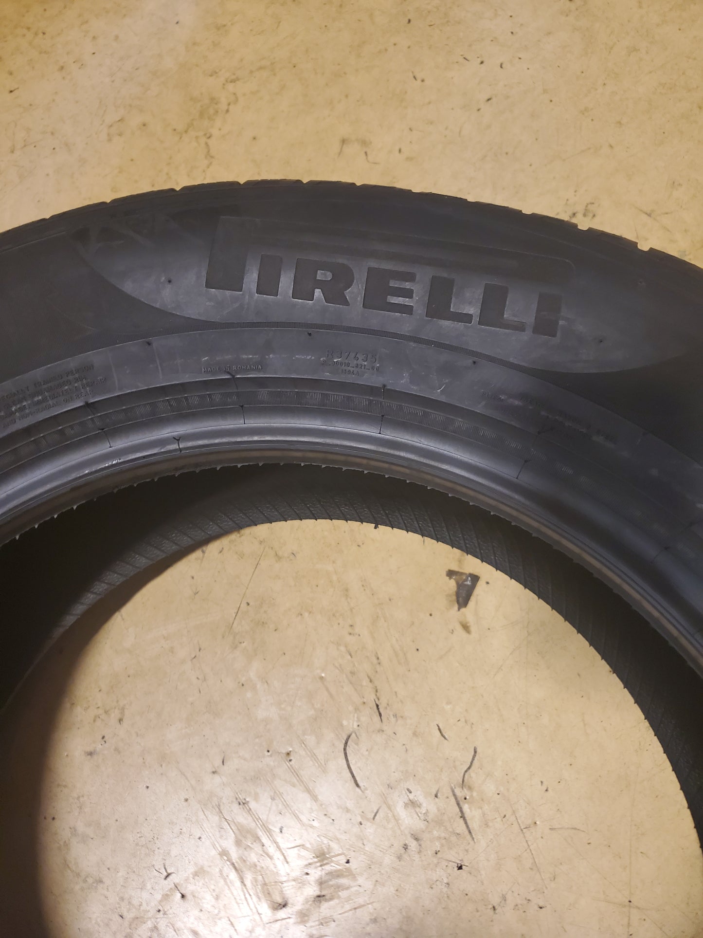 PIRELLI SCORPION WINTER MO BSW P 275 55 19 111H WINTER TIRE 3080000