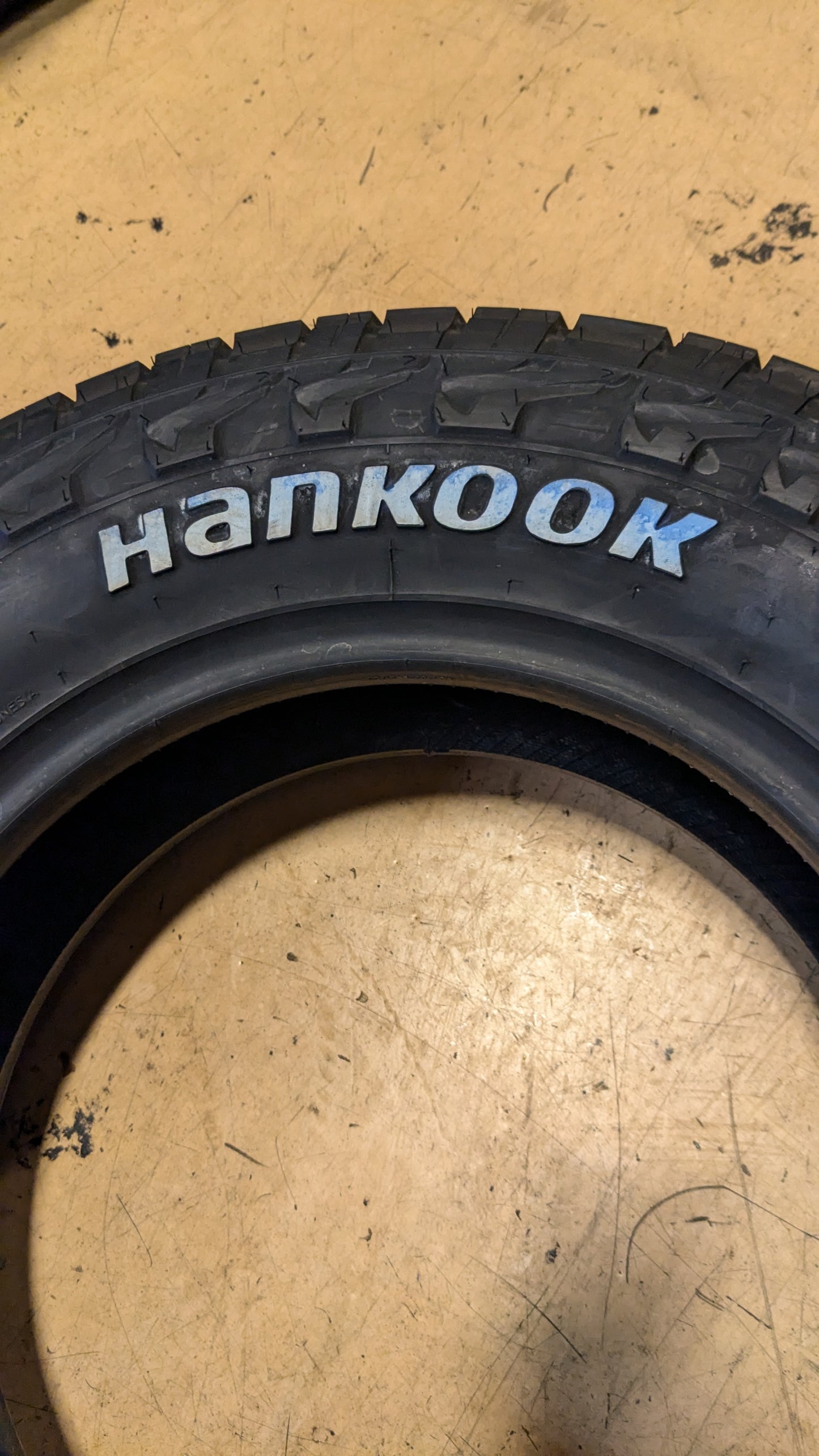 HANKOOK DYNAPRO AT2 XTREME WL RWL LT 245 70 17 119/116S 10PLY 2021633