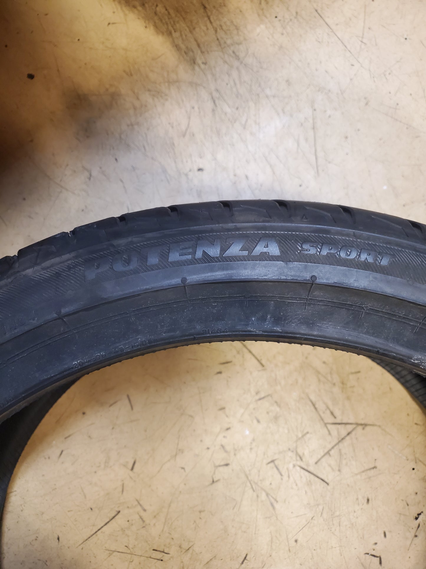 BRIDGESTONE POTENZA SPORT BSW P 255 35 20 97Y XL UHP TIRE 008133