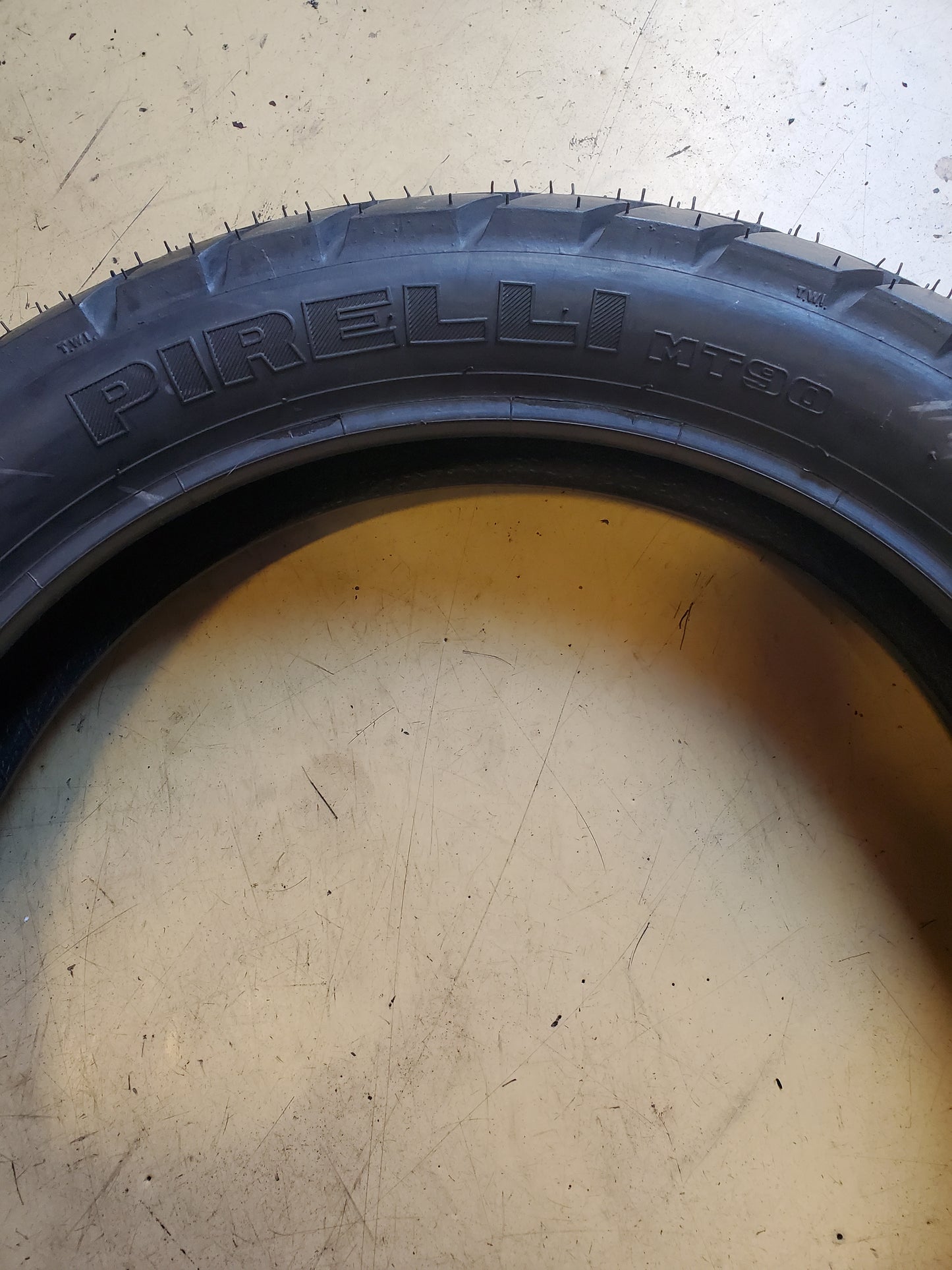 PIRELLI SCORPION MT90 A/T BSW 140 80 18 70S REAR MOTORCYCLE TIRE 1017100