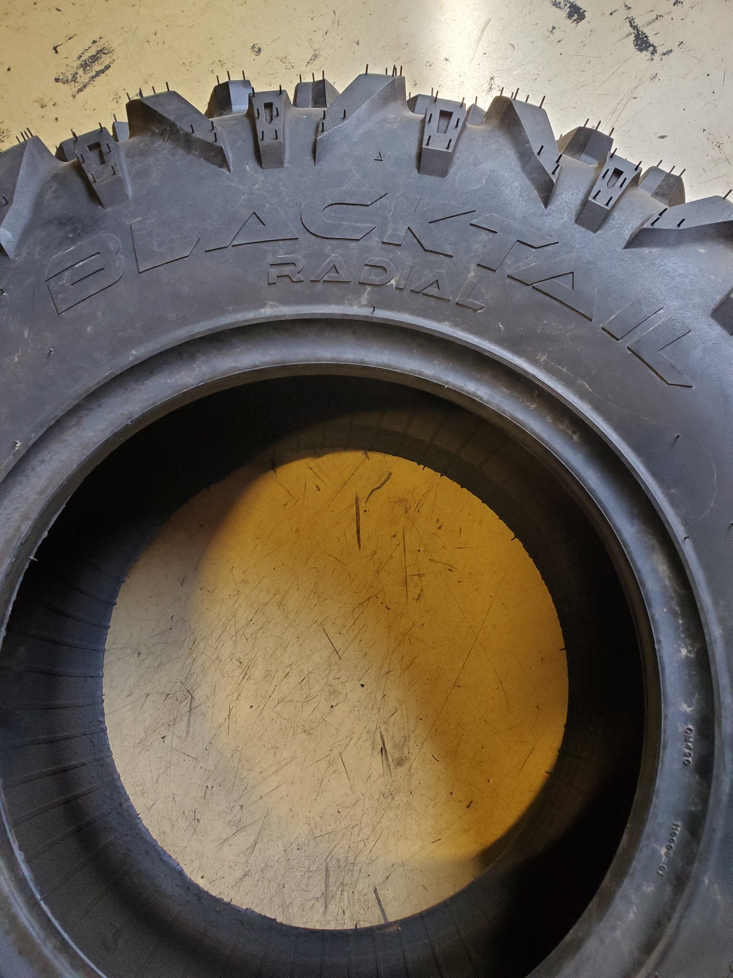 AMS BLACKTAIL BSW 27 9 12 64J 6PLY ATV/UTV TIRE 1279361V