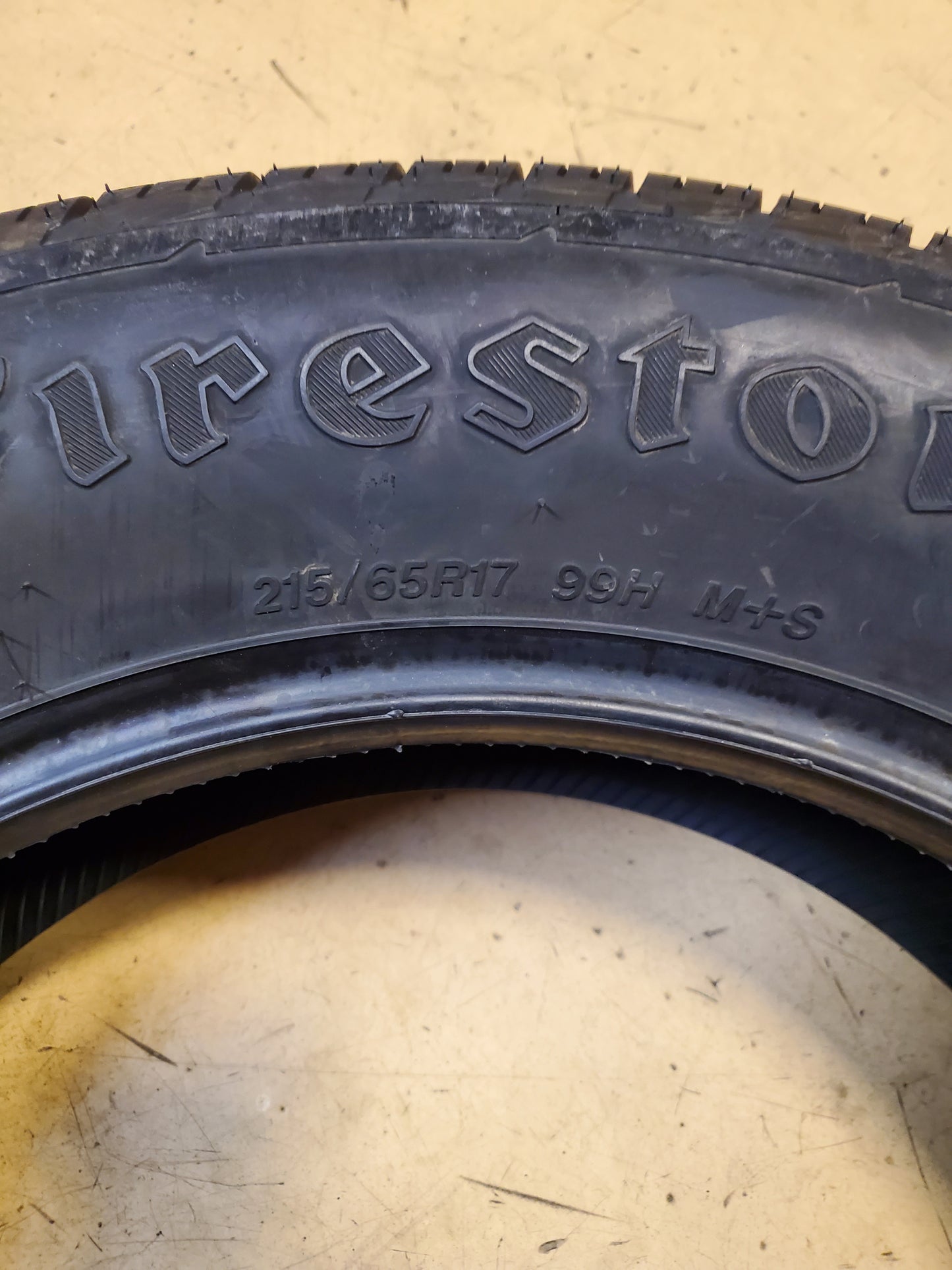 FIRESTONE DESTINATION LE3 BSW P 215 65 17 99H ALL SEASON TIRE 005357