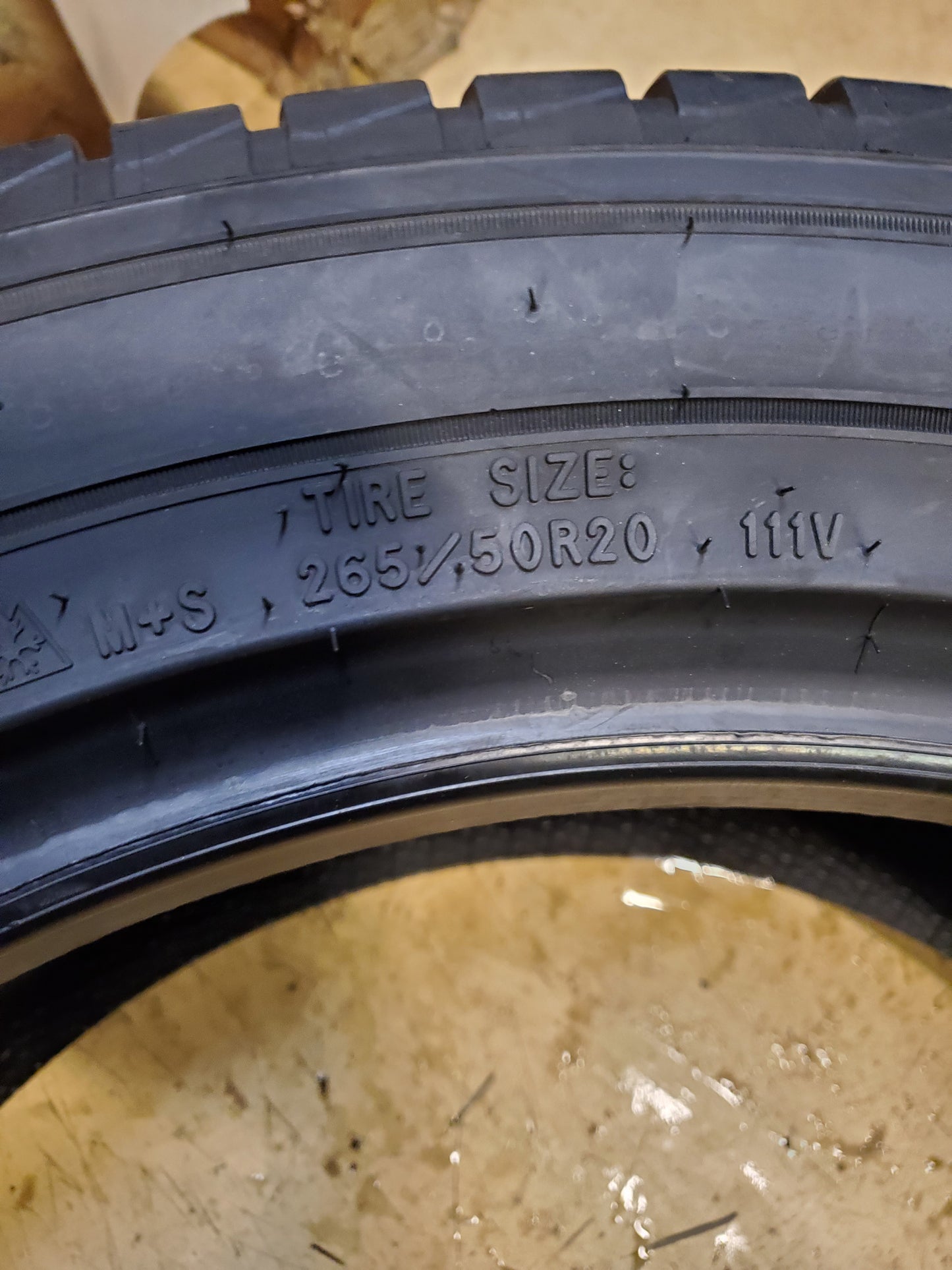 GOODYEAR ASSURANCE WEATHERREADY 2 P 265 50 20 111V ALL WEATHER TIRE 767121673