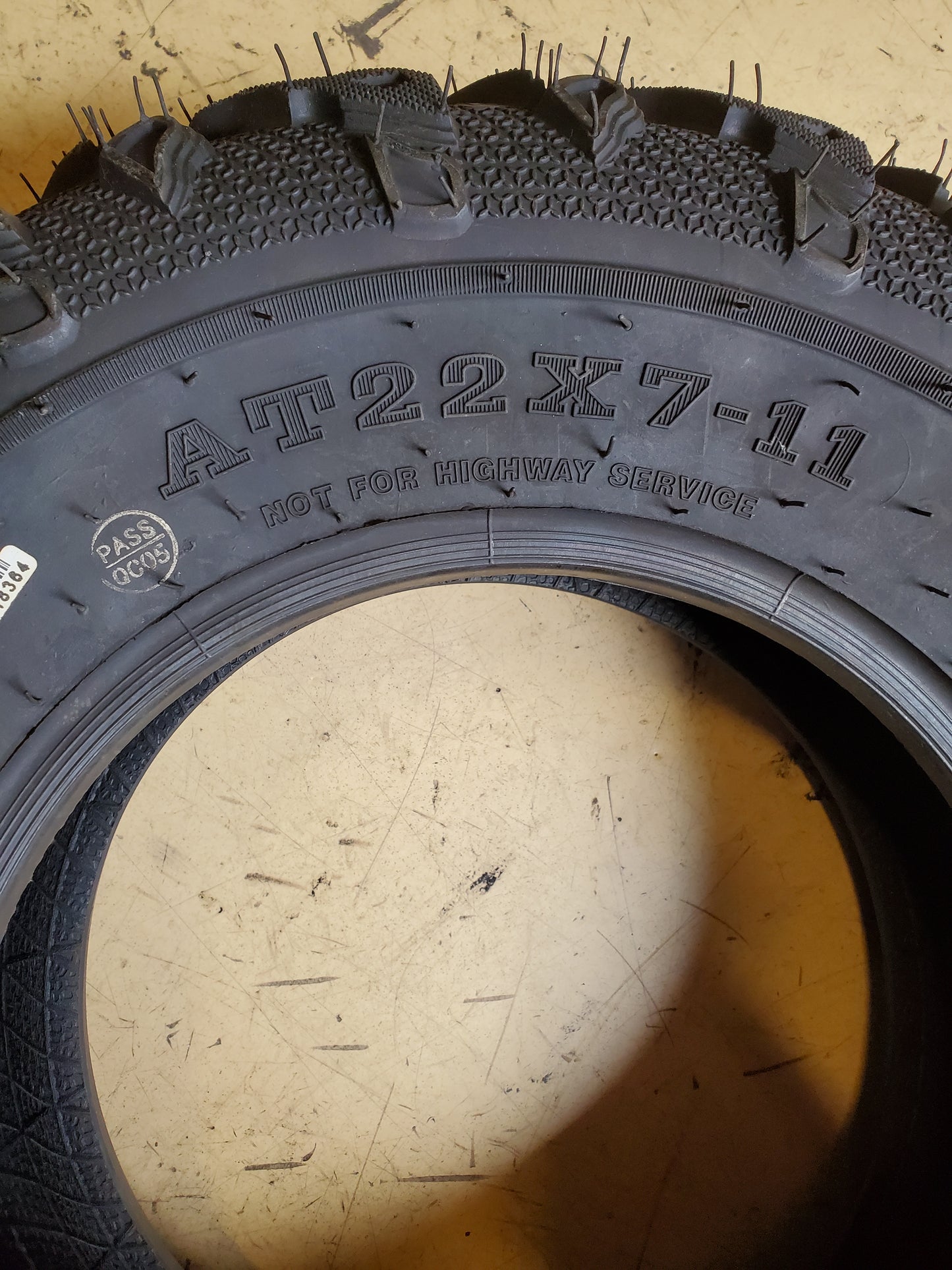 MASSFX GRINDER BSW AT 22 7 11 32F 6PLY ATV/UTV TIRE MG22711