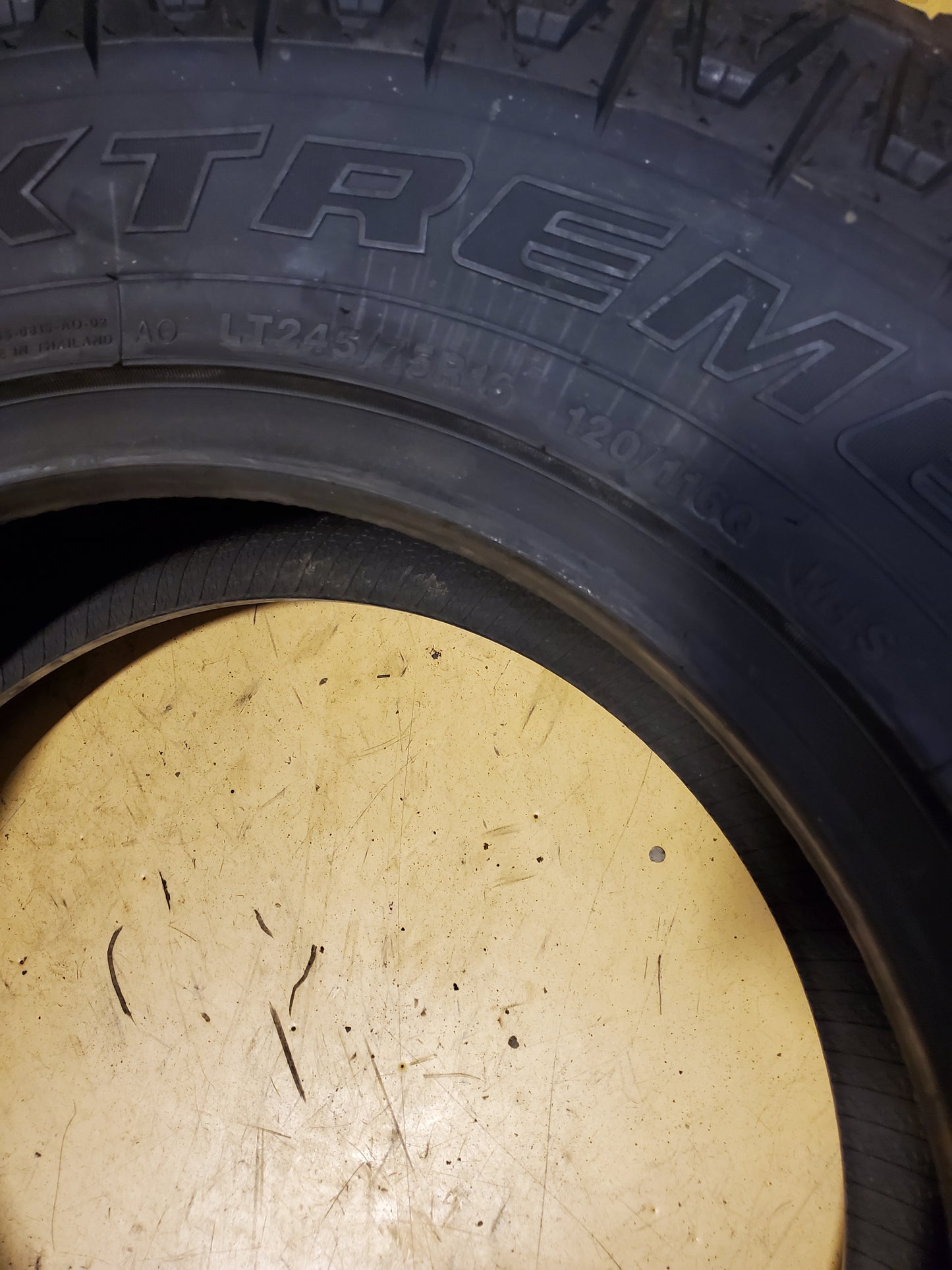 MUD CLAW EXTREME MT BSW LT 245 75 16 120/116Q 10PLY MUD TIRE MCX36