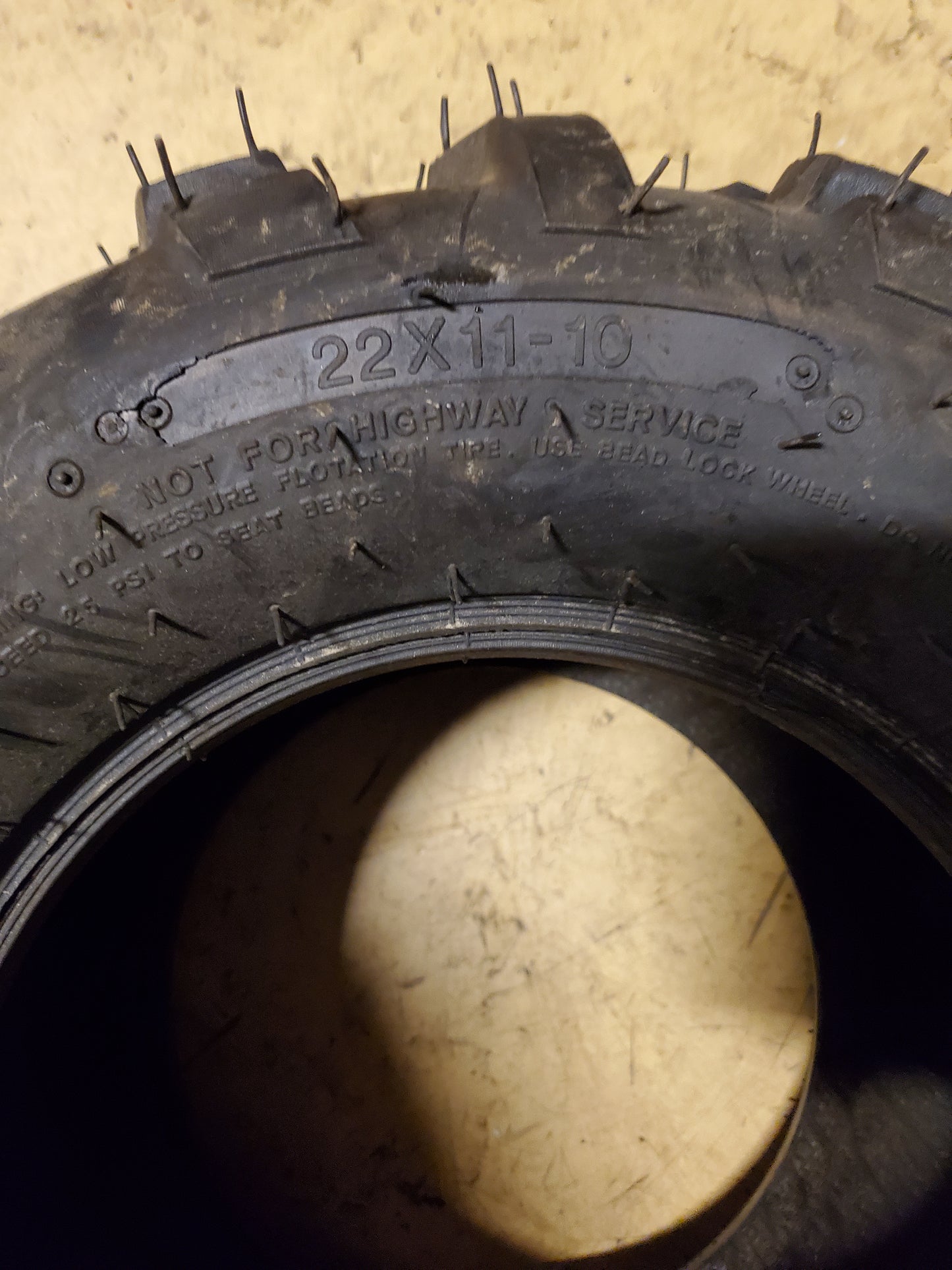 CARLISLE AT489 BSW 22 11 10 4PLY ATV/UTV TIRE 5893H5