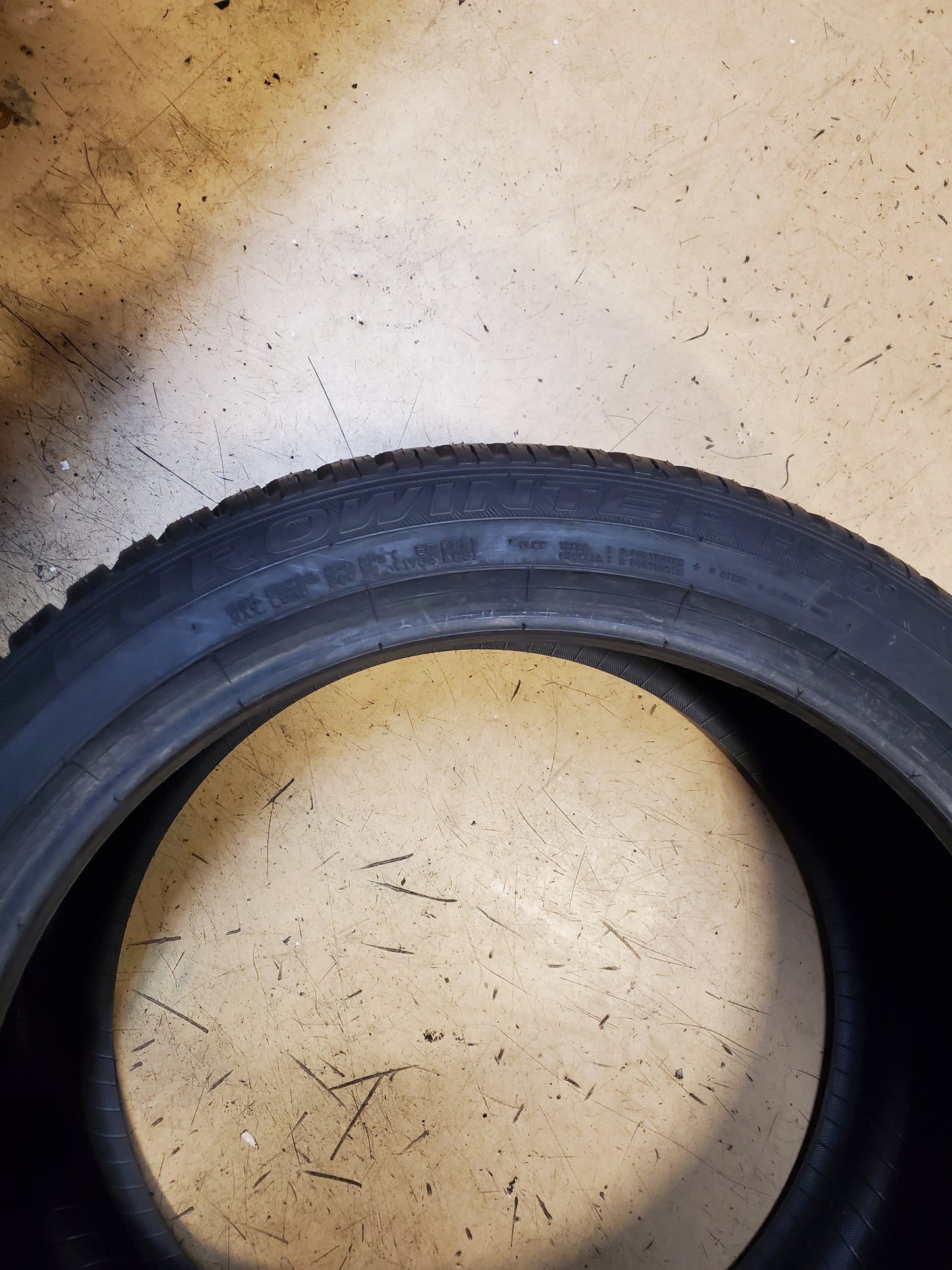FALKEN EUROWINTER HS01 BSW P 255 40 19 100V XL WINTER TIRE 28522996
