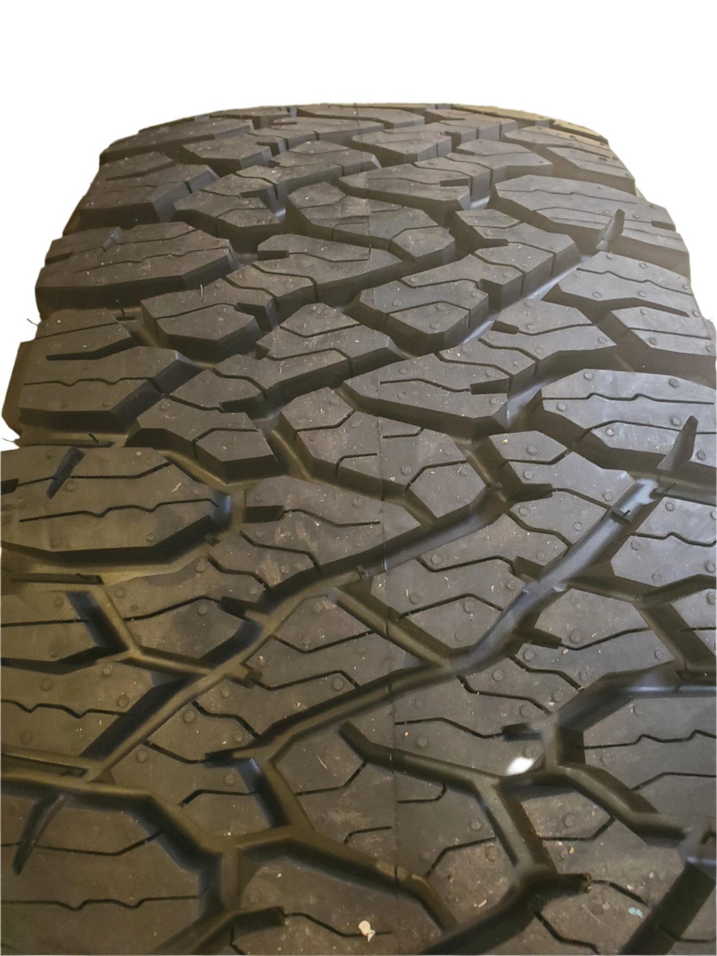 BFGOODRICH ALL-TERRAIN T/A KO3 RWL LT 315 70 17 128S 12PLY  TIRE 68284