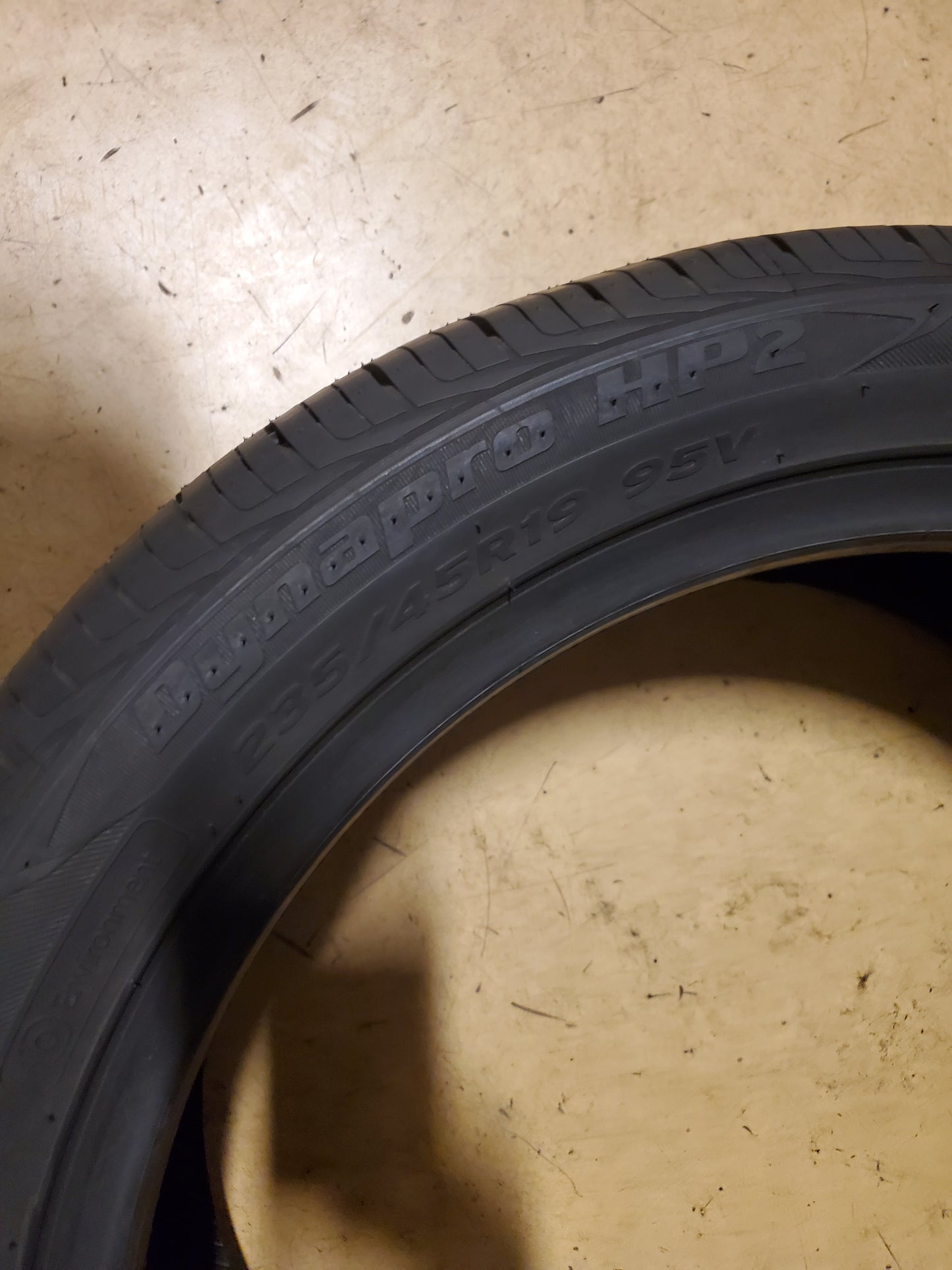 HANKOOK DYNAPRO HP2 BSW P 235 45 19 95V PERFORMANCE TIRE 1021561