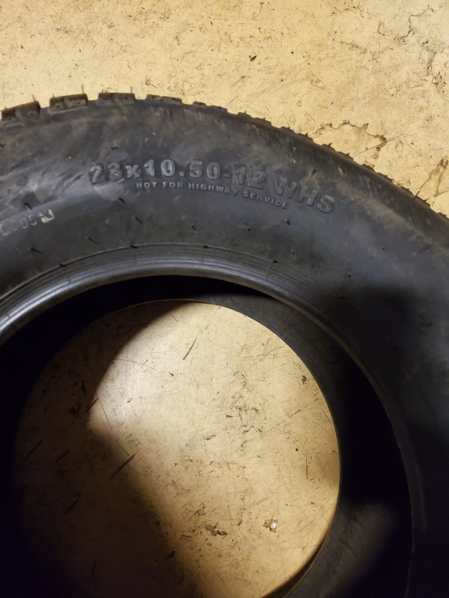 NOS CARLISLE TURF TRAC R/S BSW 23 10.5 12 4PLY LAWN TIRE 5753671