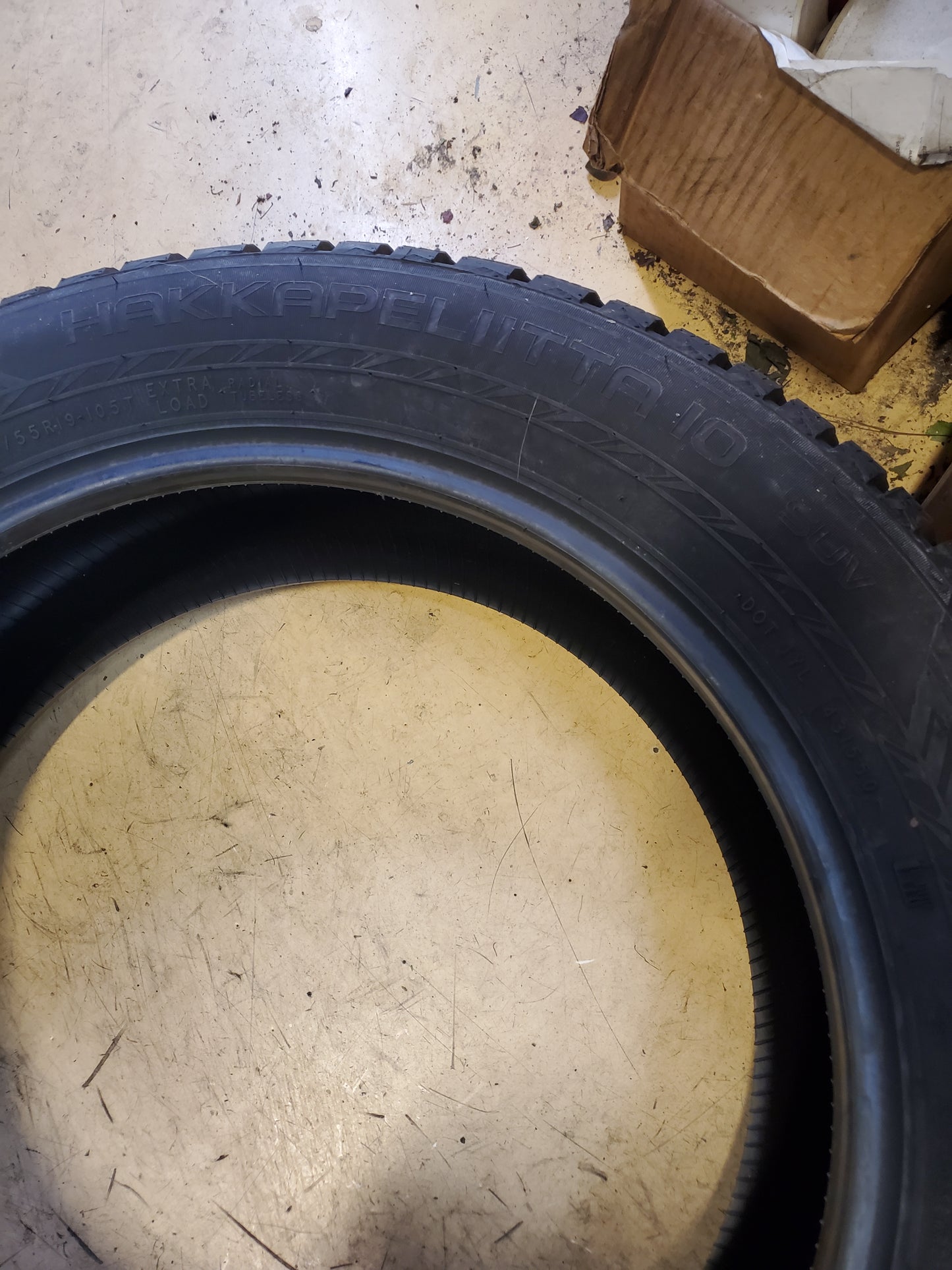 NOKIAN HAKKAPELIITTA 10 SUV STUDDED P 235 55 19 105T XL WINTER TIRE TSF00026