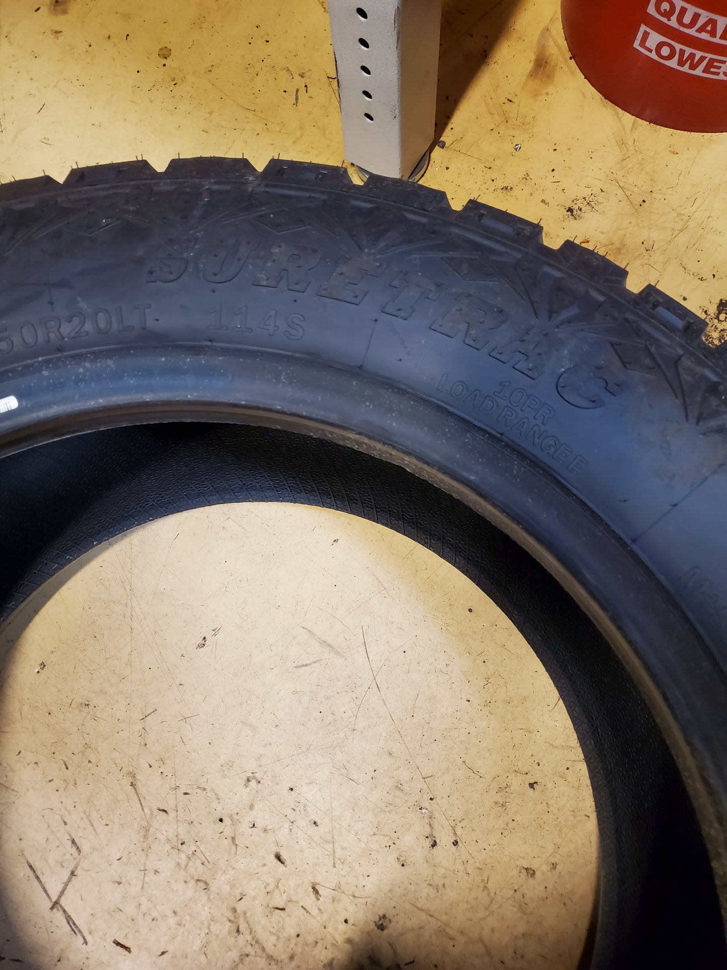 SURETRAC WIDE CLIMBER A/T II BSW LT 33 12.5 20 114S 10PLY ALL TERRAIN TIRE 572337