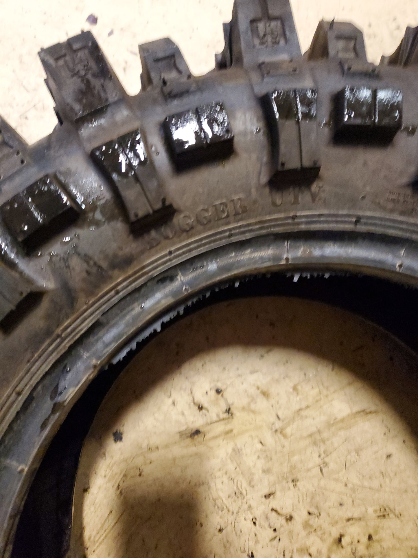 BOGGER SUPER SWAMPER BSW AT 27 10 14 8PLY ATV/UTV TIRE BAU920