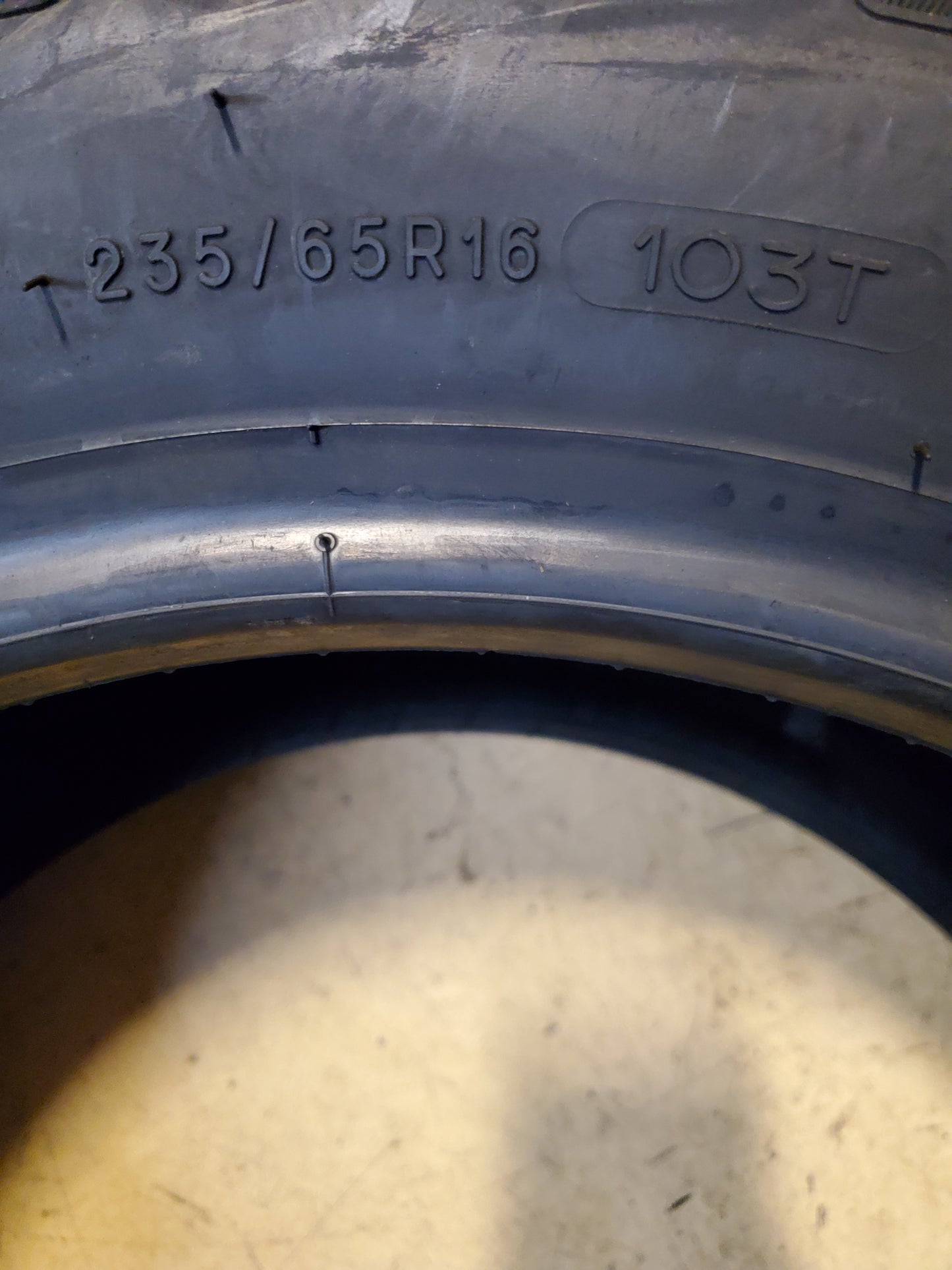 BFGOODRICH ADVANTAGE T/A SPORT BSW P 235 65 16 103T ALL SEASON TIRE 07312