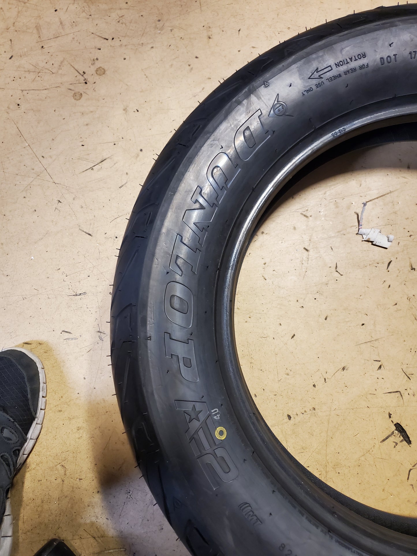 DUNLOP AE2 BSW P MU85 16 77H REAR MOTORCYCLE TIRE