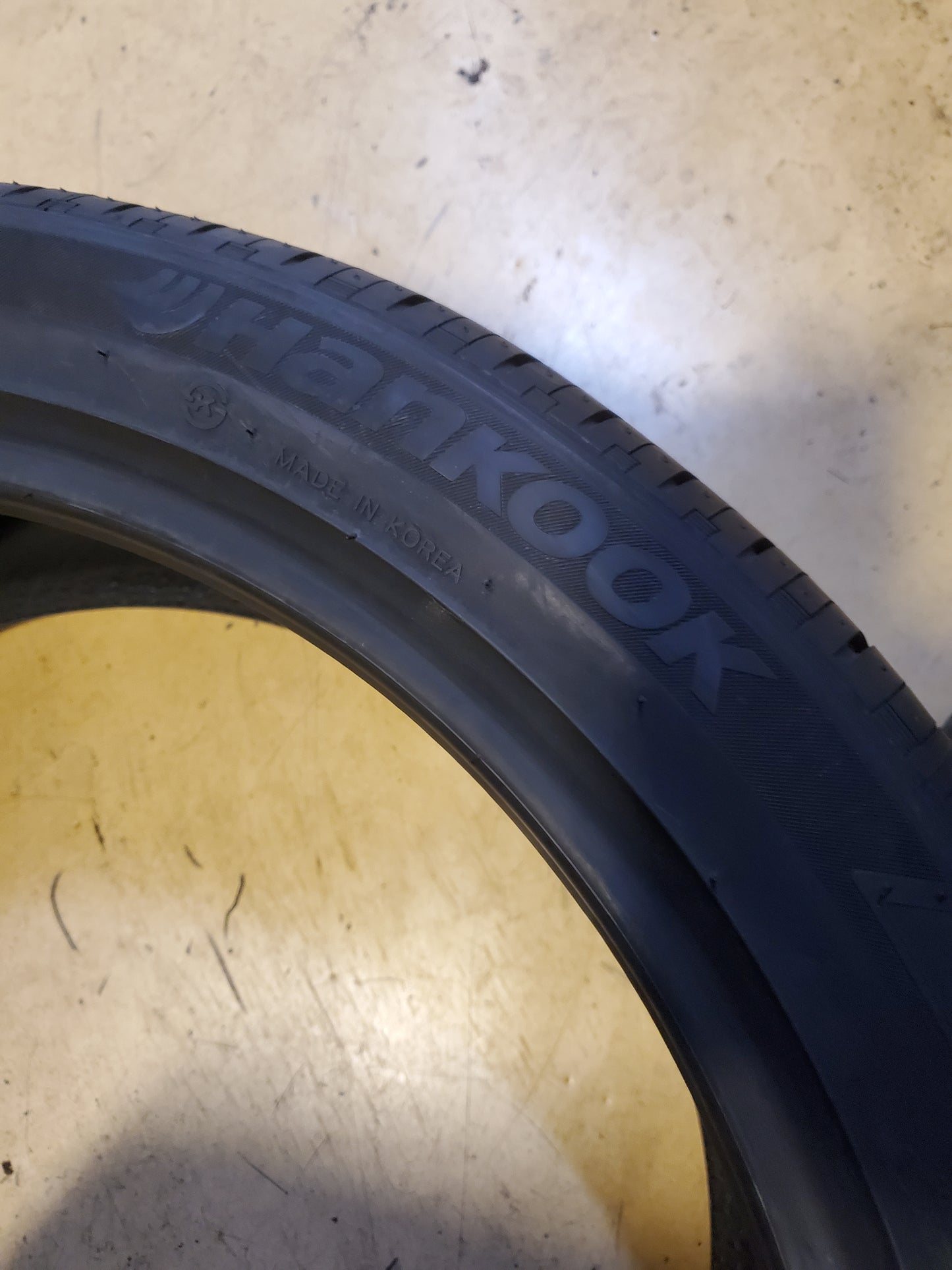 HANKOOK KINERGY GT A/S BSW P 245 40 19 94V ALL SEASON TIRE 1016168