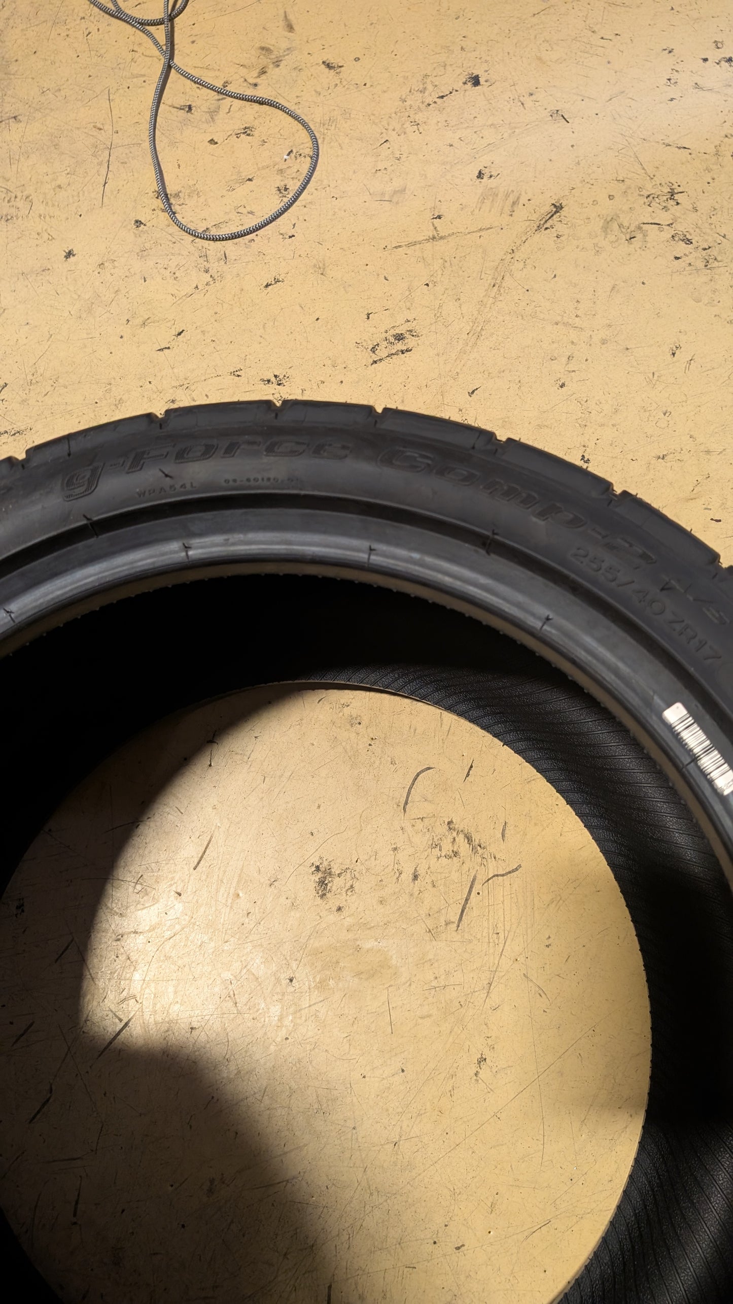 BFGOODRICH G-FORCE COMP-2 BSW P 255 40 17 94W ALL SEASON TIRE 20437