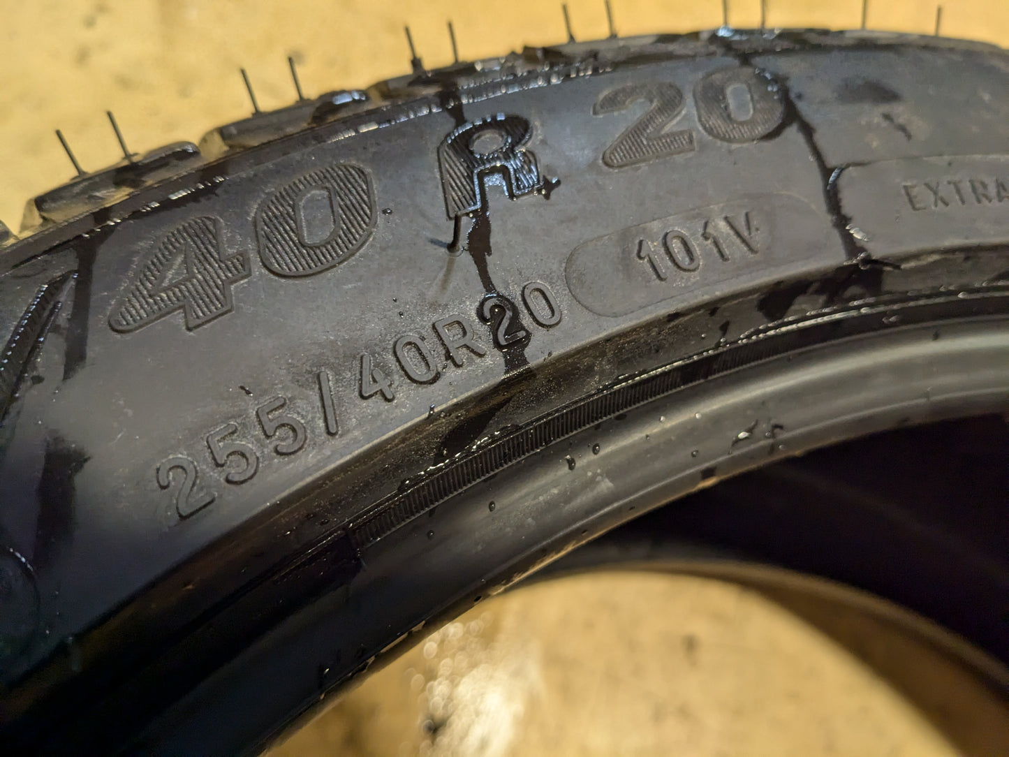 2 MICHELIN PILOT ALPIN PA4 (M0) BSW P 255 40 20 101V WINTER TIRE 08127