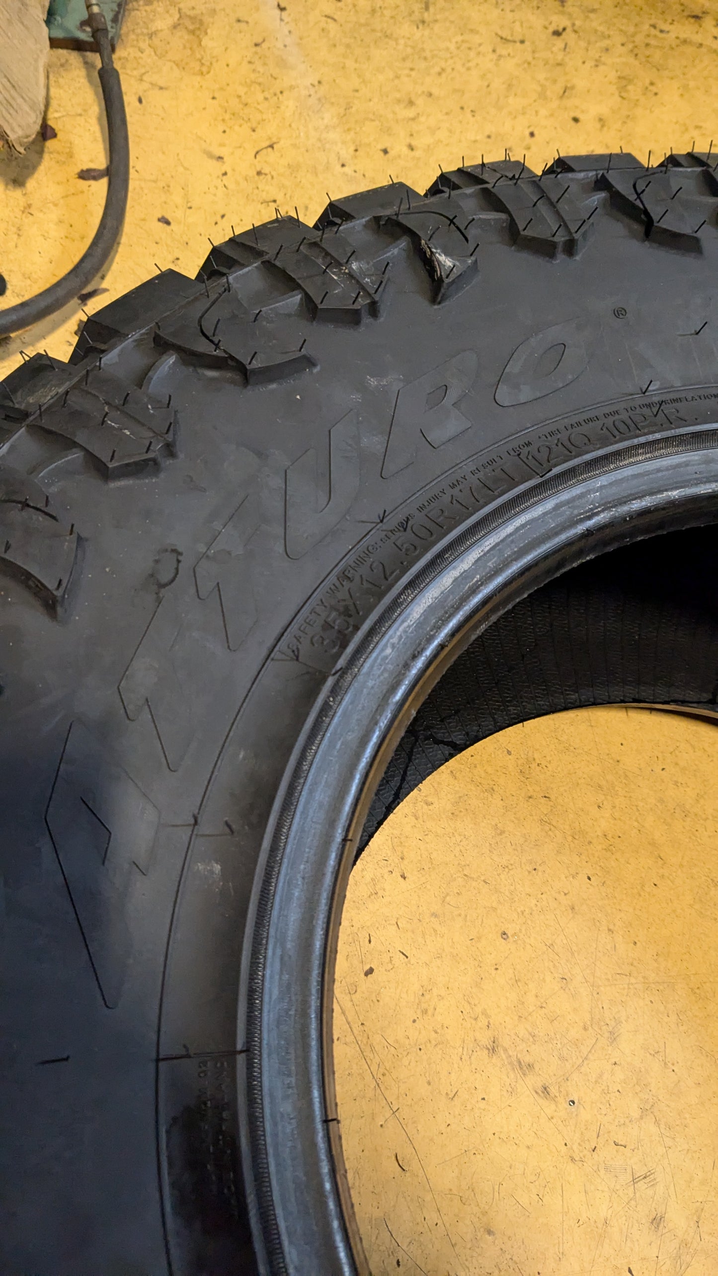 ATTURO TRAIL BLADE M/T BSW LT 35 12.5 17 121Q 10PLY MUD TERRAIN TBMTI0043908