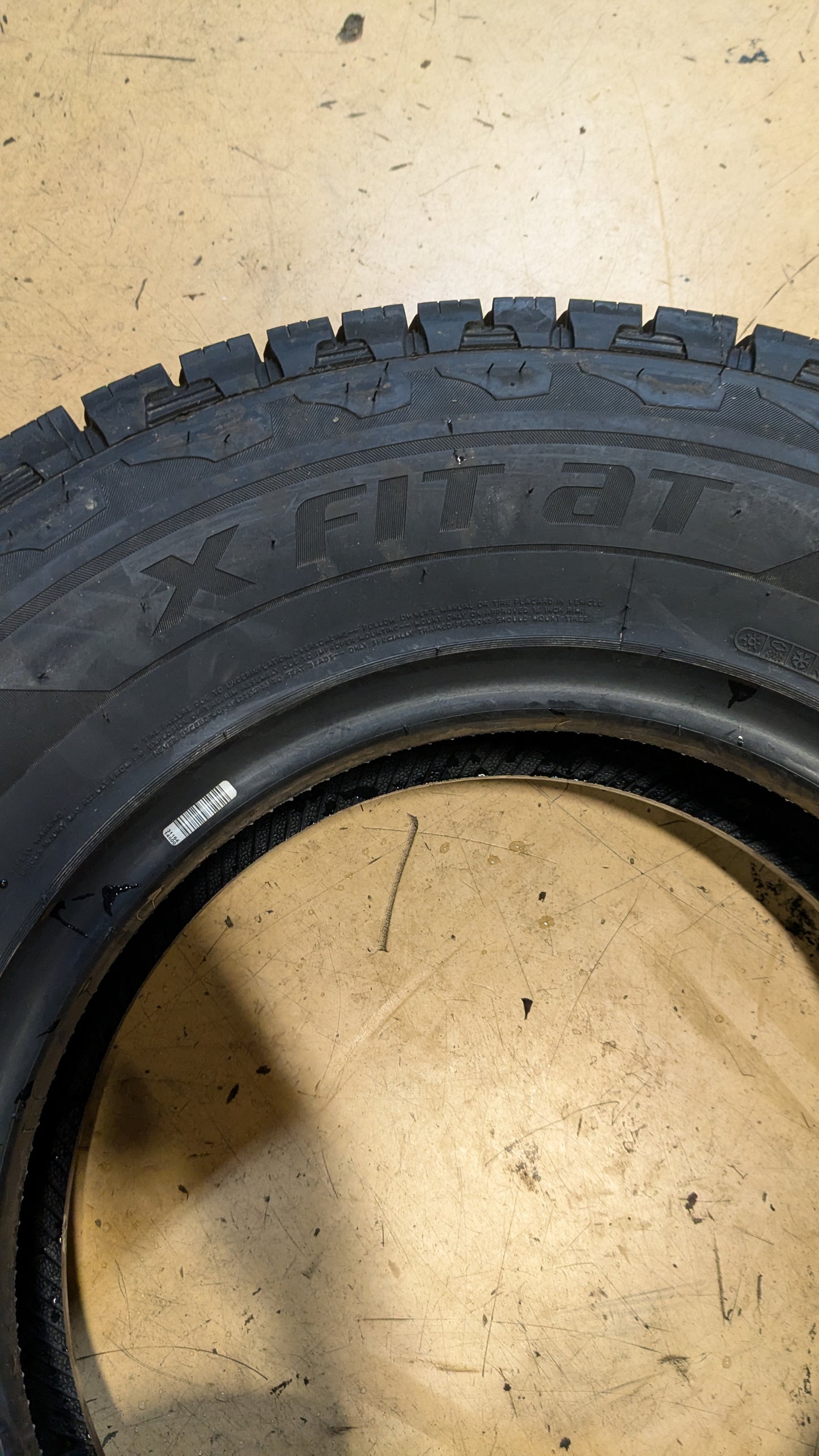 LAUFENN X FIT AT BSW LT 245 75 16 120/116S 10PLY ALL TERRAIN TIRE 2020171