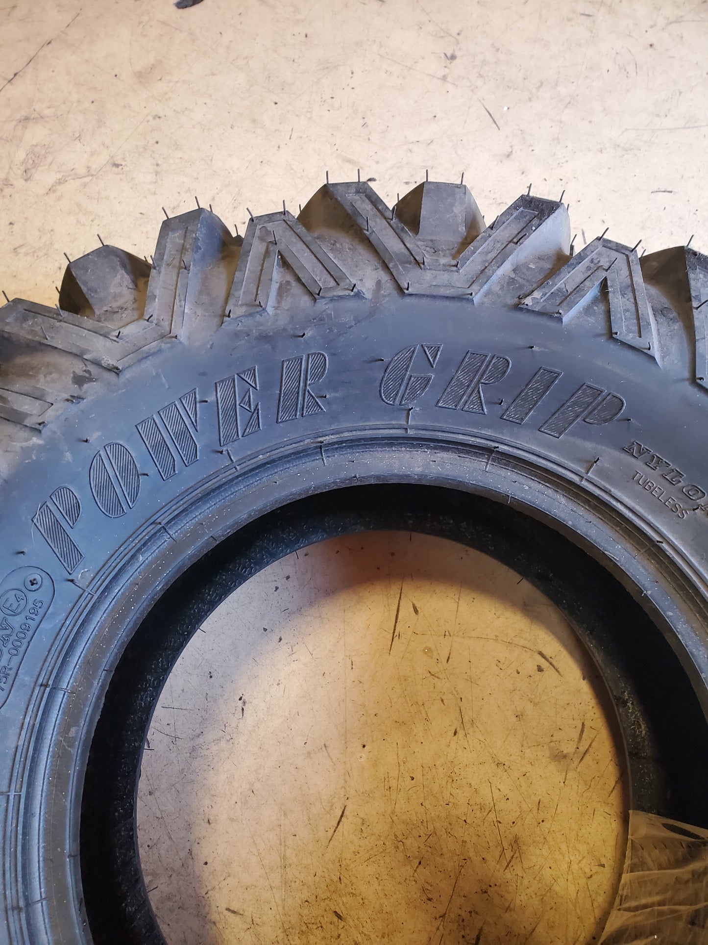 DURO POWER GRIP DI2025 BSW AT 26 9 12 49N 6PLY ATV/UTV TIRE 3120251226C