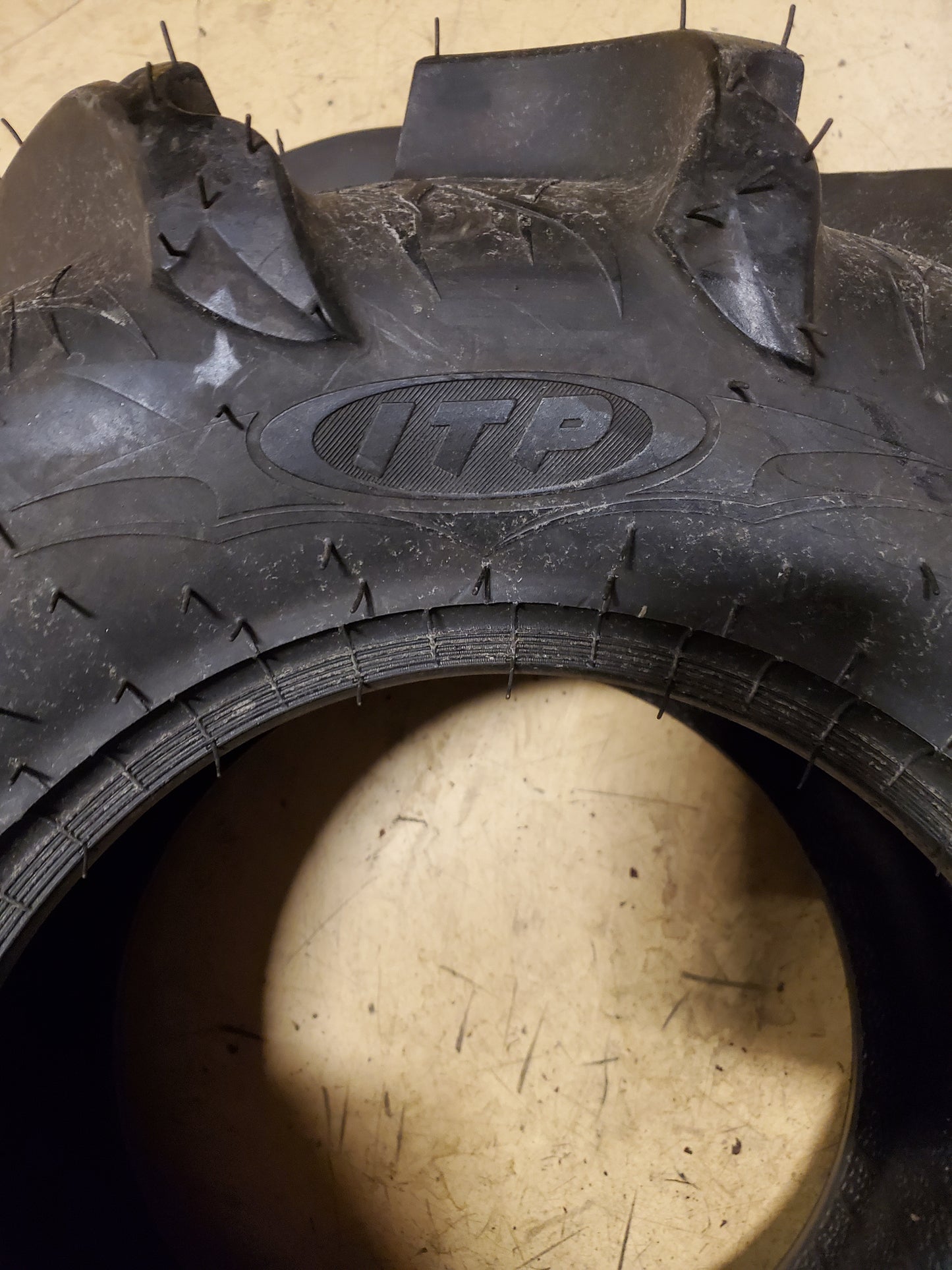 ITP MEGA MAYHEM BSW AT 27 11 12 6PLY ATV/UTV TIRE 6P0037