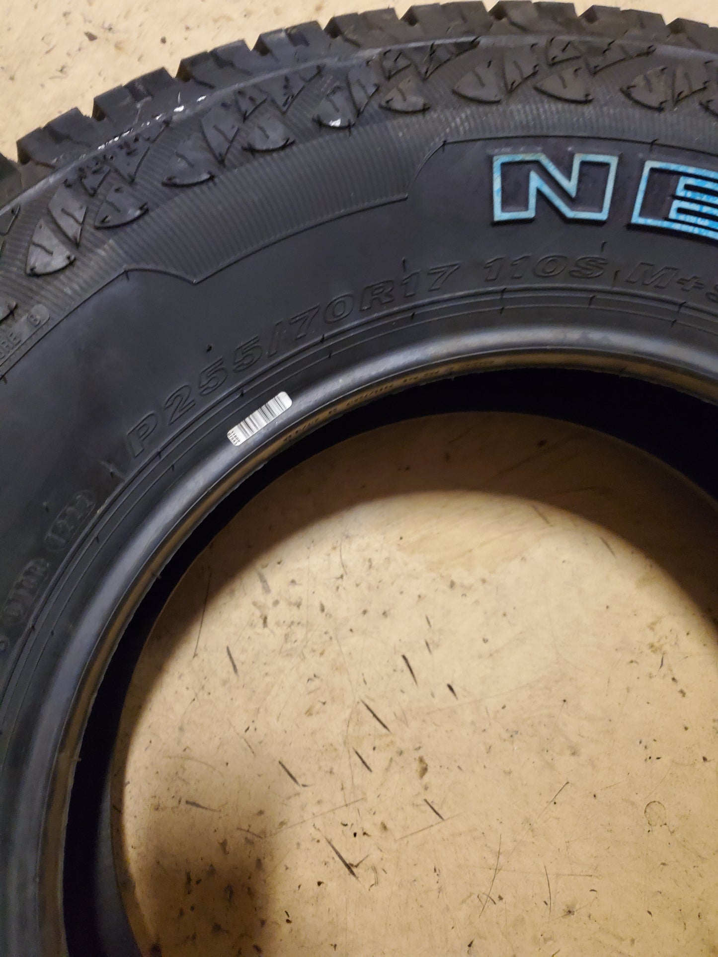 NEXEN ROADIAN AT PRO RA8 BSW P 225 70 17 110S ALL TERRAIN TIRE 16049NXK