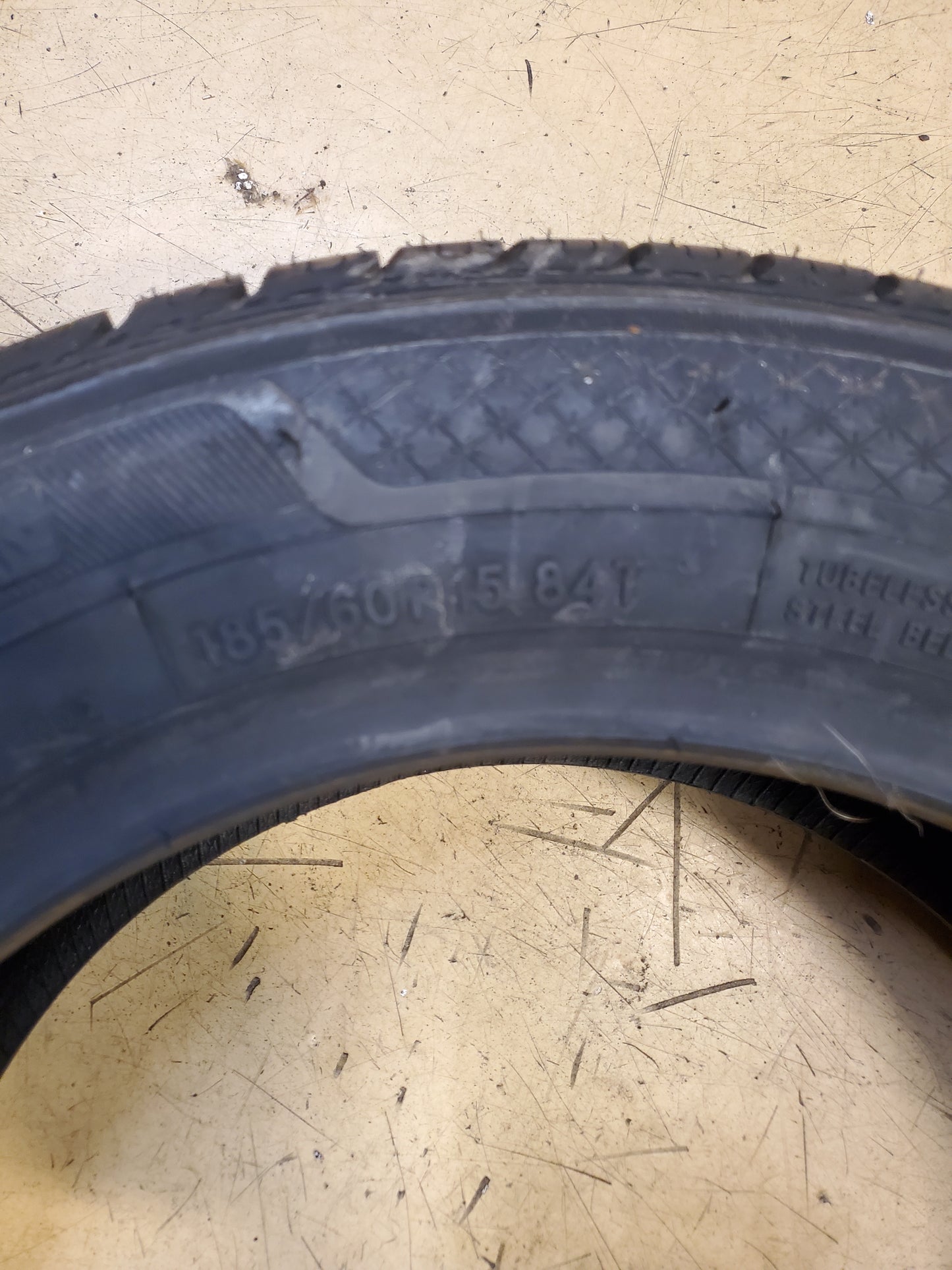 TOYO CELSIUS BSW P 185 60 15 84T ALL SEASON TIRE 128250