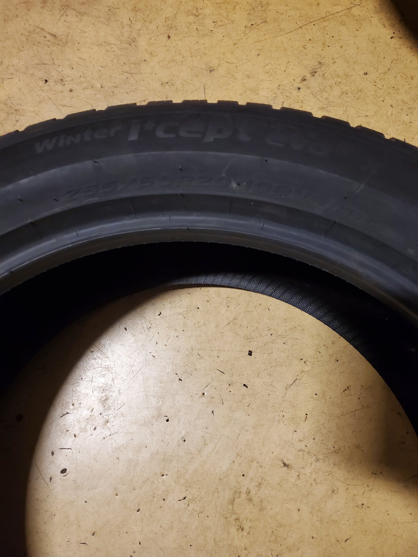 HANKOOK WINTER ICEPT EVO3 X BSW P 255 50 20 109V XL WINTER TIRE 1026406