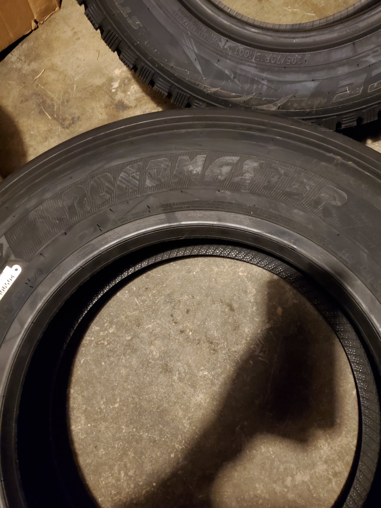 (KSL ONLY) 4 ROAD MASTER RM272 BSW 215 75 17.5 135/133L 16PLY COMMERCIAL TIRE 173001001