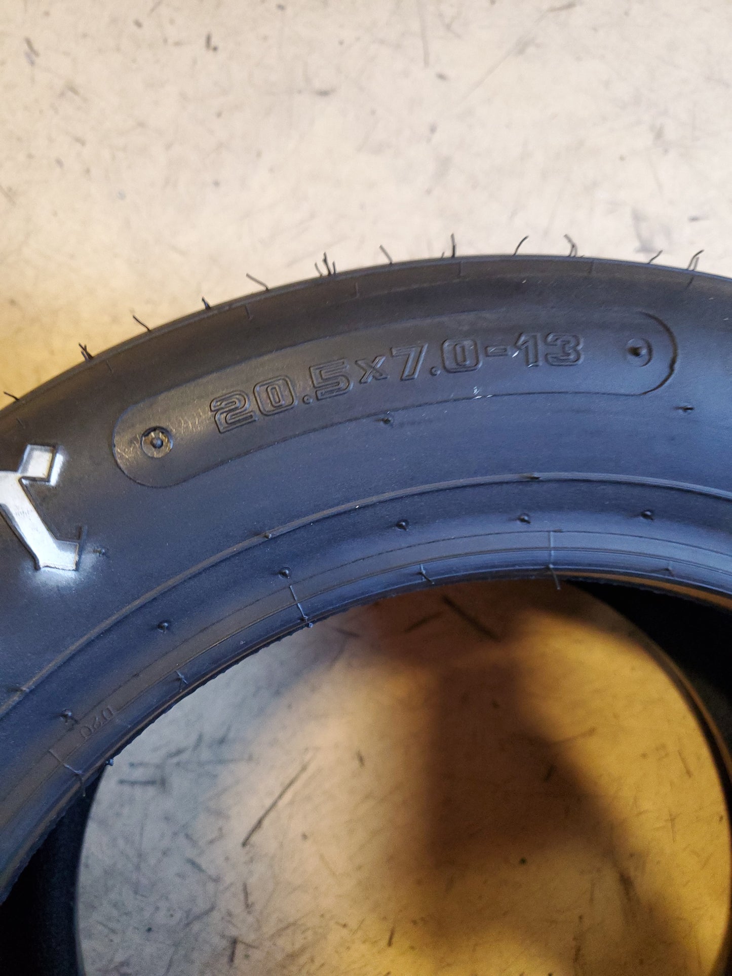 HOOSIER MG-4 BSW  20.5X7.0-13 DRAG TIRE 43164R20