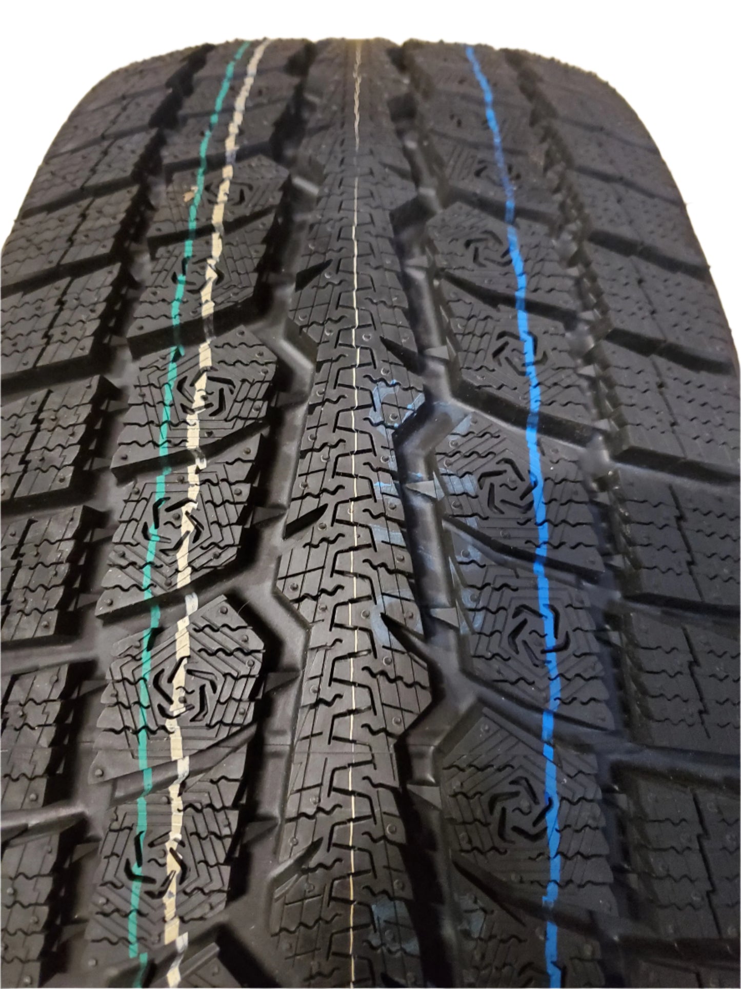 TOYO OBSERVE GSI-6 LS BSW P 235 60 16 100H WINTER TIRE 174760