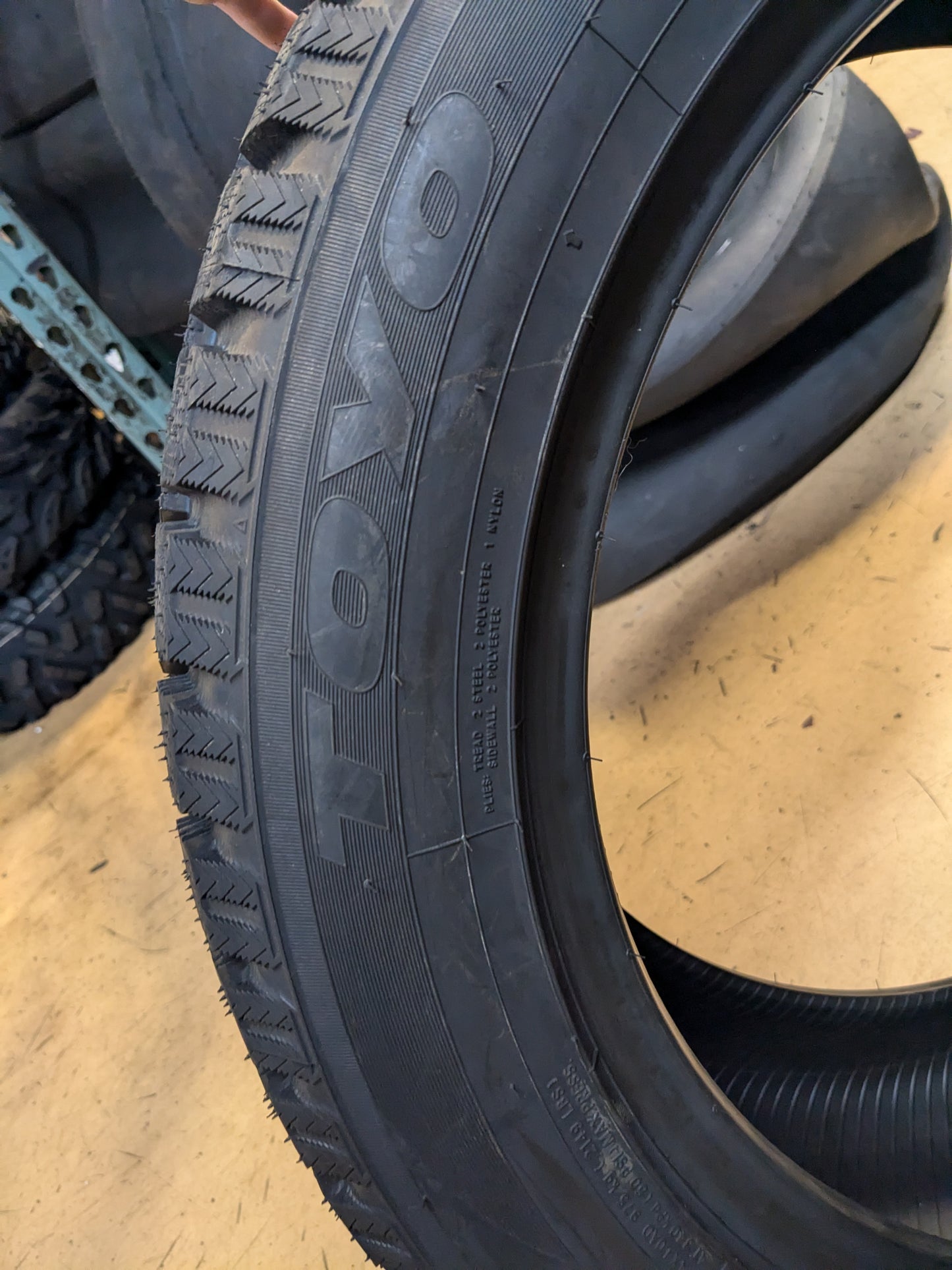 NOS TOYO OBSERVE GSI-5 BSW P 255 50 19 107H XL WINTER/SNOW TIRE 130950