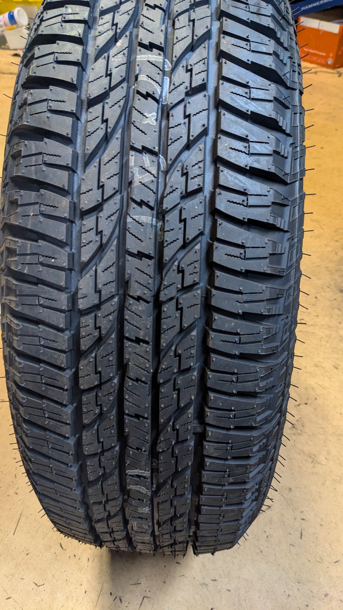 2 YOKOHAMA GEOLANDAR A/T GO15 BSW P 235 65 17 108H XL ALL TERRAIN TIRE 110101519