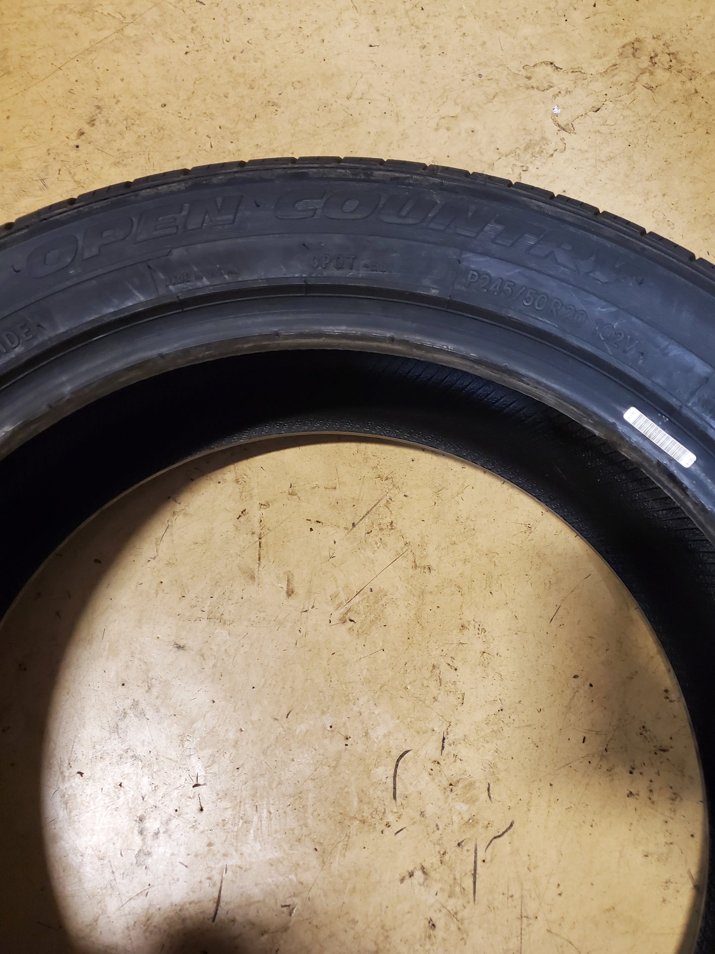 NOS TOYO OPEN COUNTRY Q/T BSW P 245 50 20 102V ALL SEASON TIRE 318320