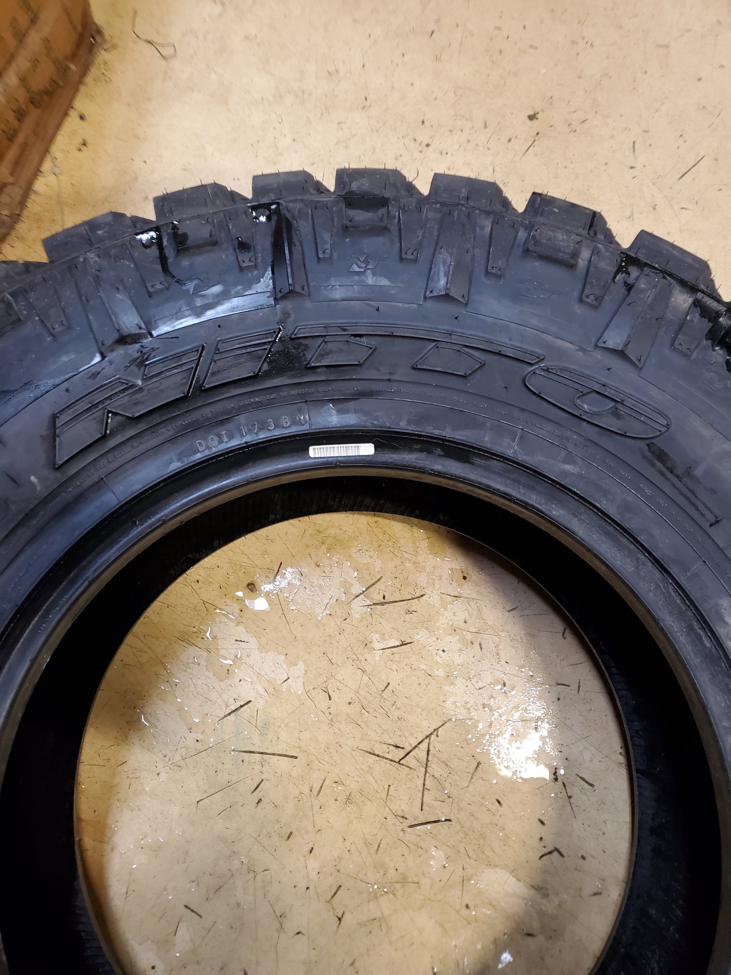 NITTO TRAIL GRAPPLER M/T BSW LT 285 75 18 129Q 10PLY MUD TIRE 206840