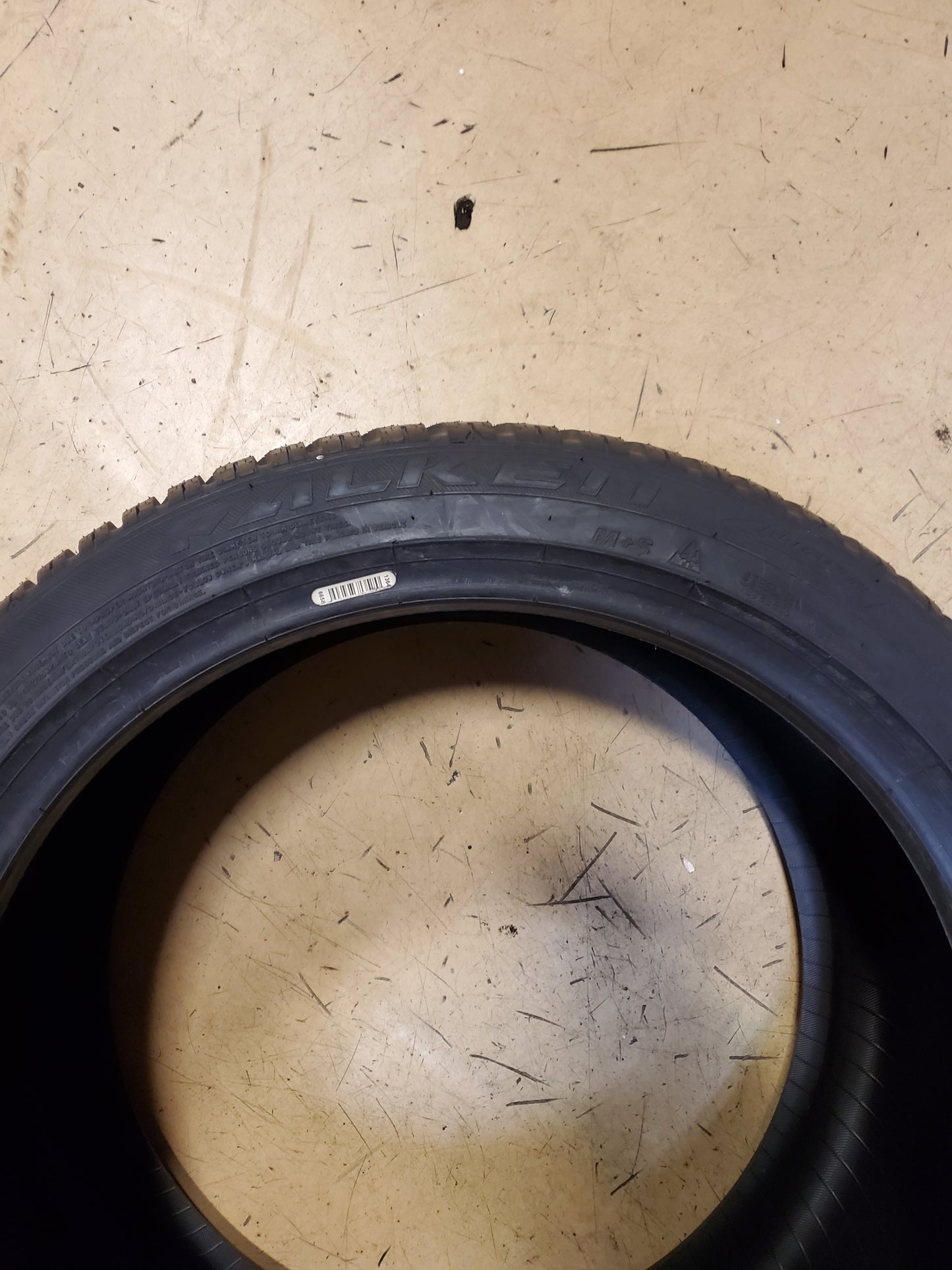 FALKEN EUROWINTER HS01 BSW P 255 40 19 100V XL WINTER TIRE 28522996