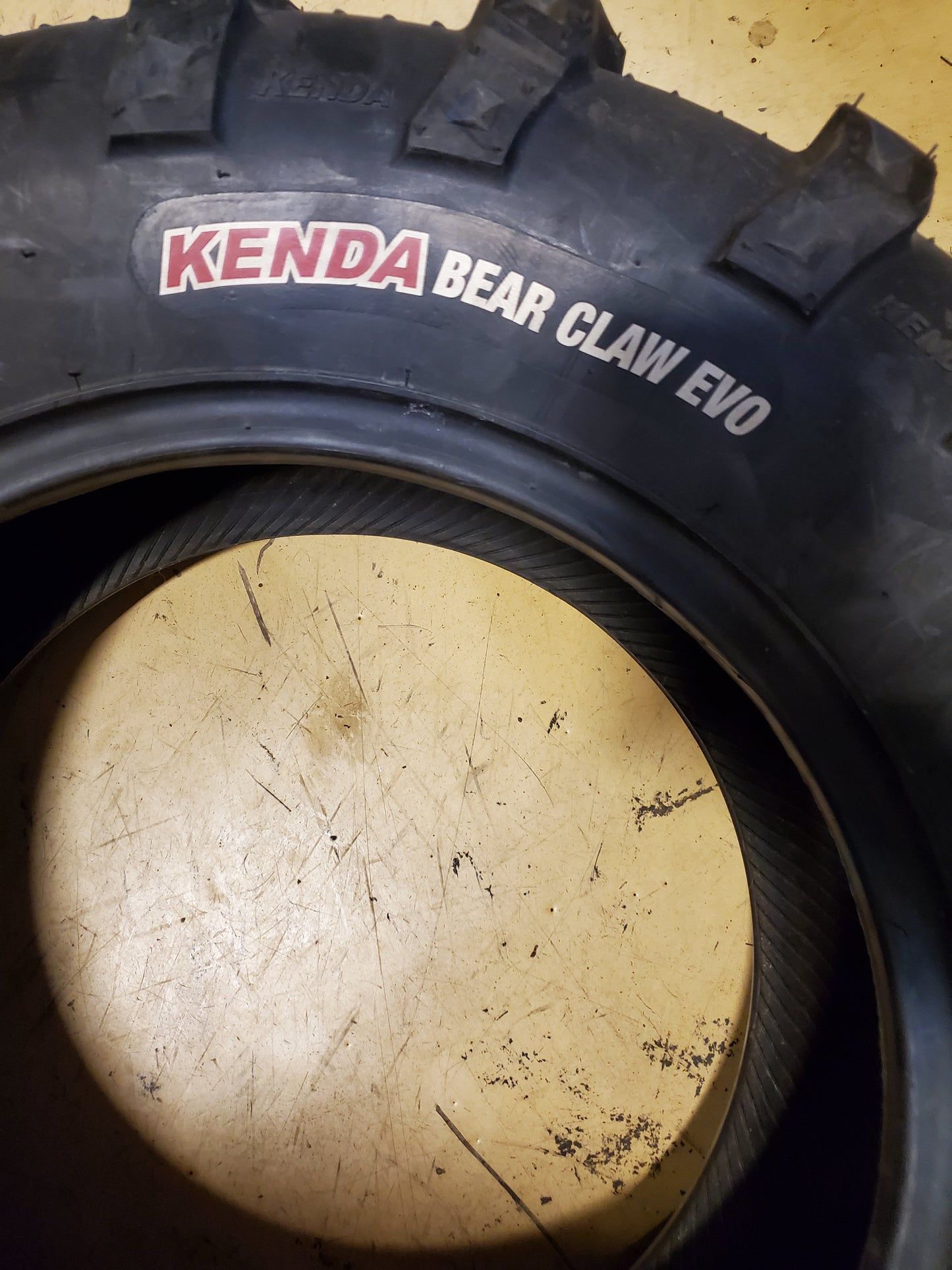 NOS KENDA BEAR CLAW EVO BSW AT 26 9 14 6PLY ATV/UTV TIRE 85921448C1