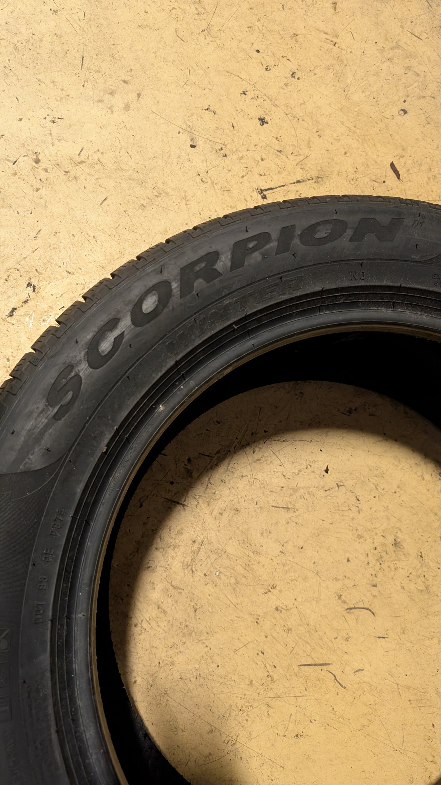 NOS PIRELLI SCORPION WINTER NO BSW P 265 50 19 110V XL TIRE 2287400