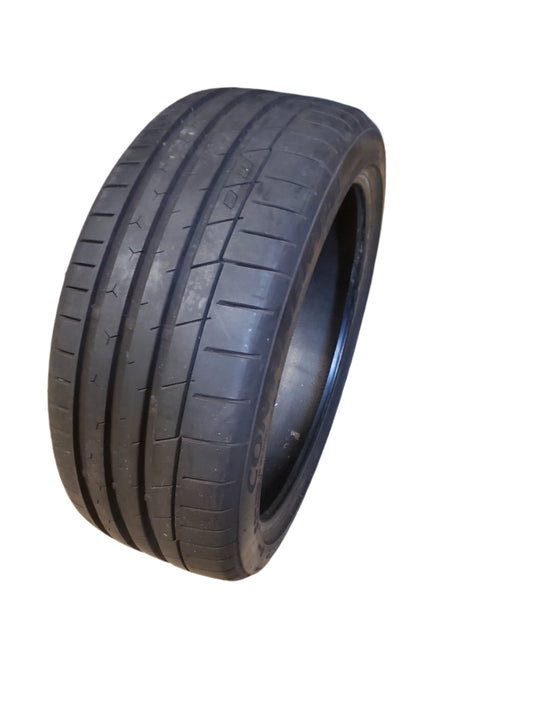 USED 8/32” CONTINENTAL EXTREMECONTACT SPORT P 225 40 18 92Y XL TIRE 15495980000