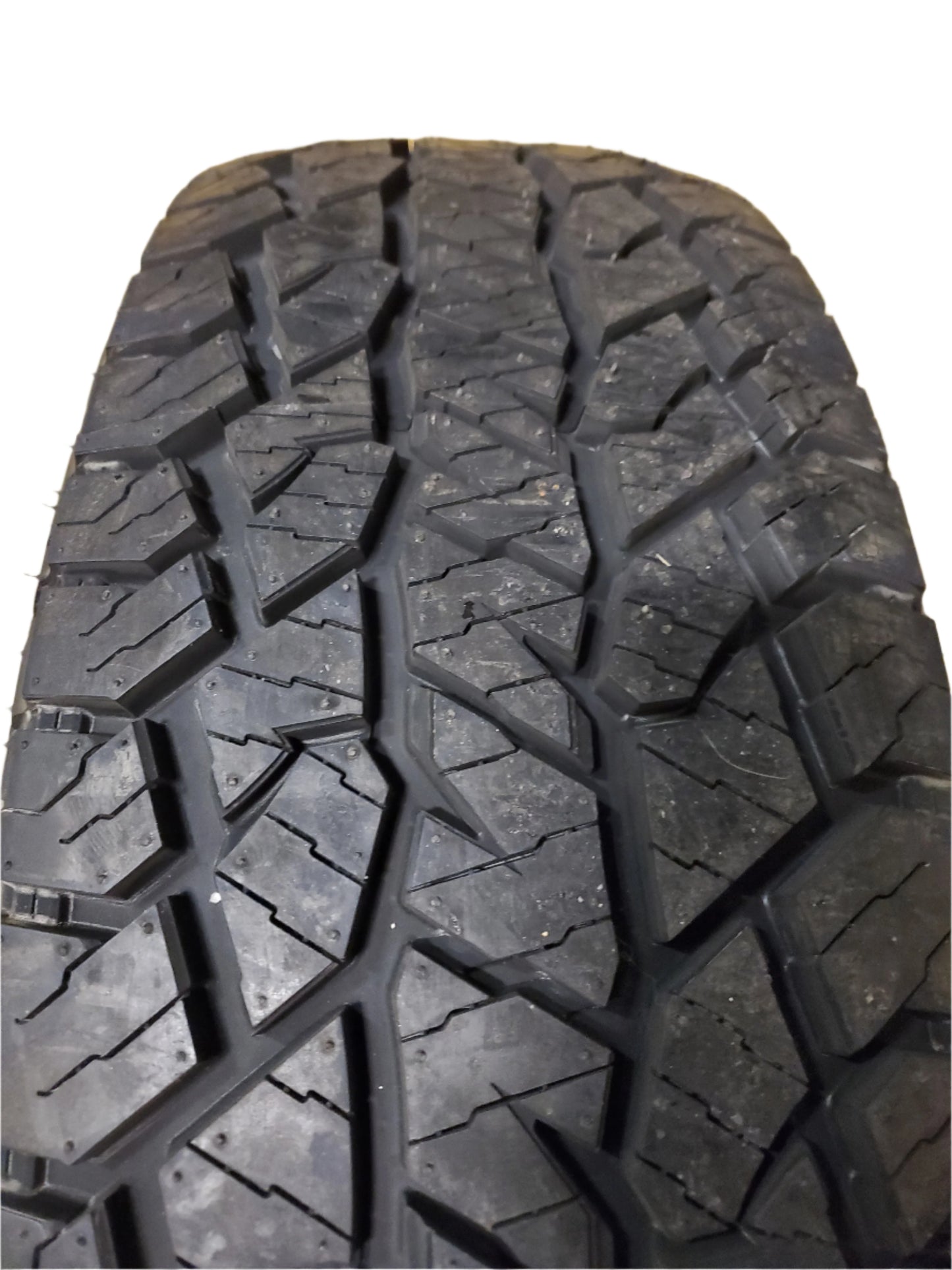 HANKOOK DYNAPRO AT2 XTREME BSW P 255 70 18 113T ALL TERRAIN TIRE 1029780