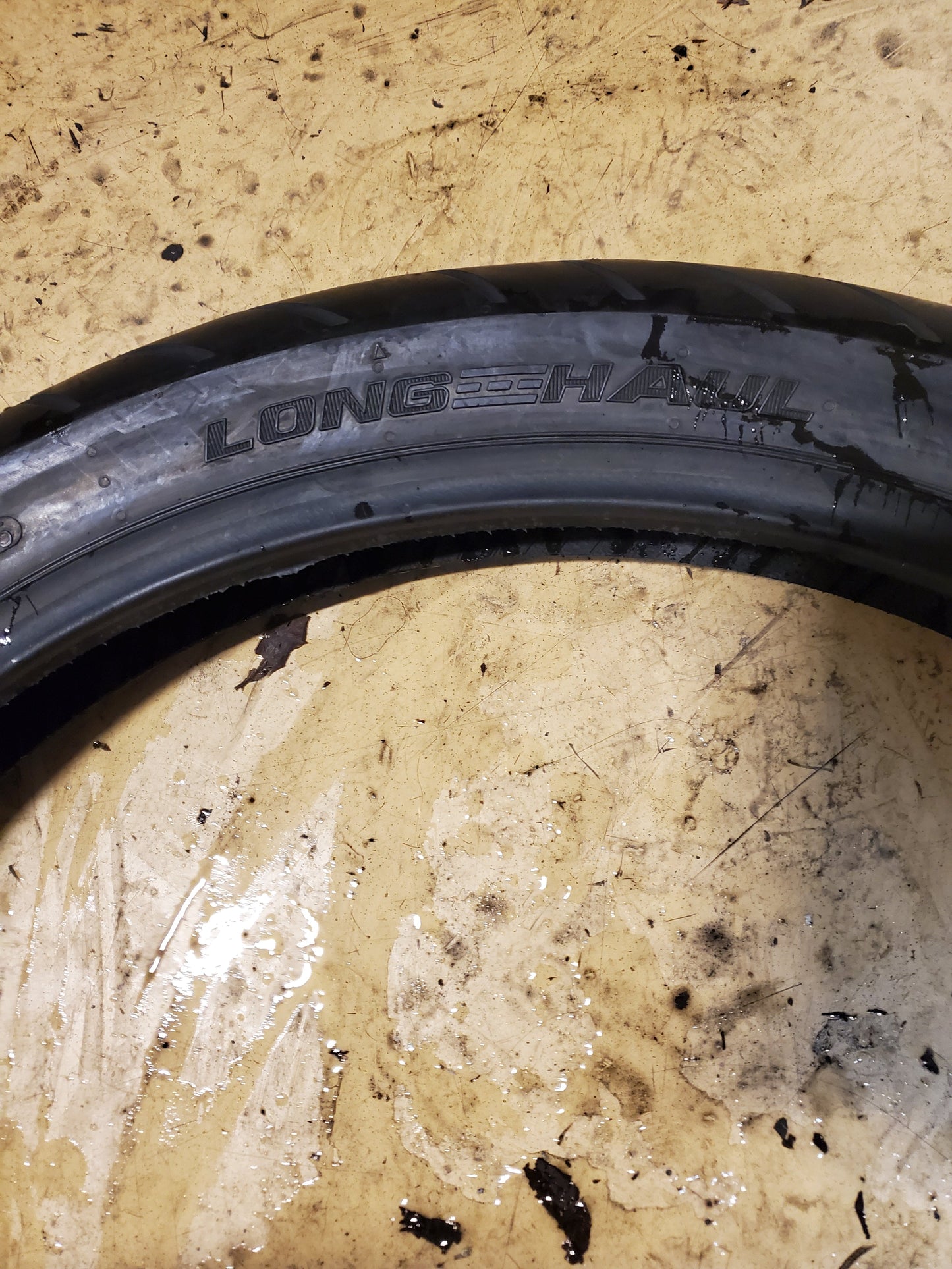 SHINKO SR999 HD LONG HAUL BSW 90 90 21 54H FRONT MOTORCYCLE TIRE 1509310007