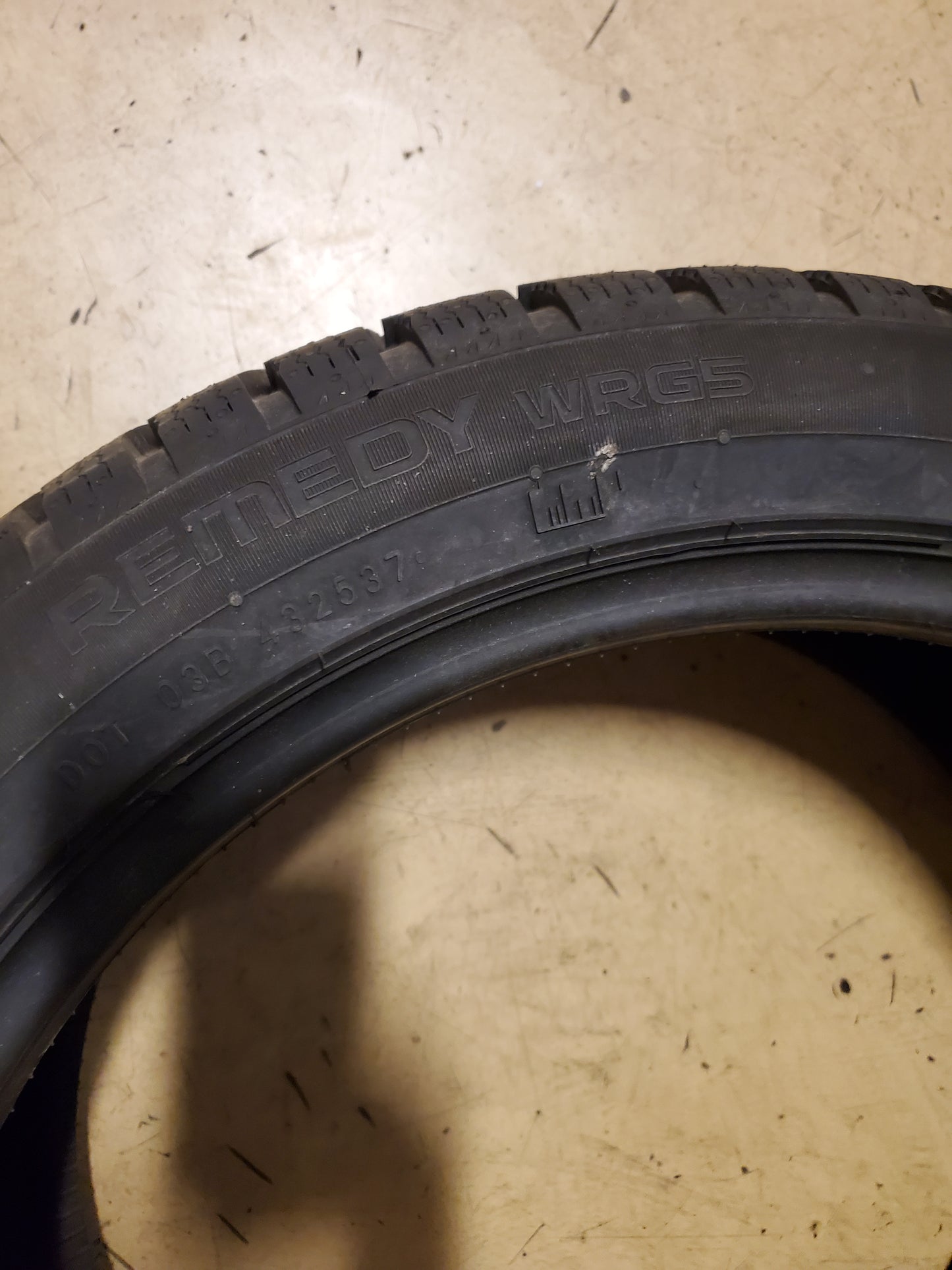 NOKIAN REMEDY WRG5 BSW P 215 45 17 91V XL ALL WEATHER TIRE T432537