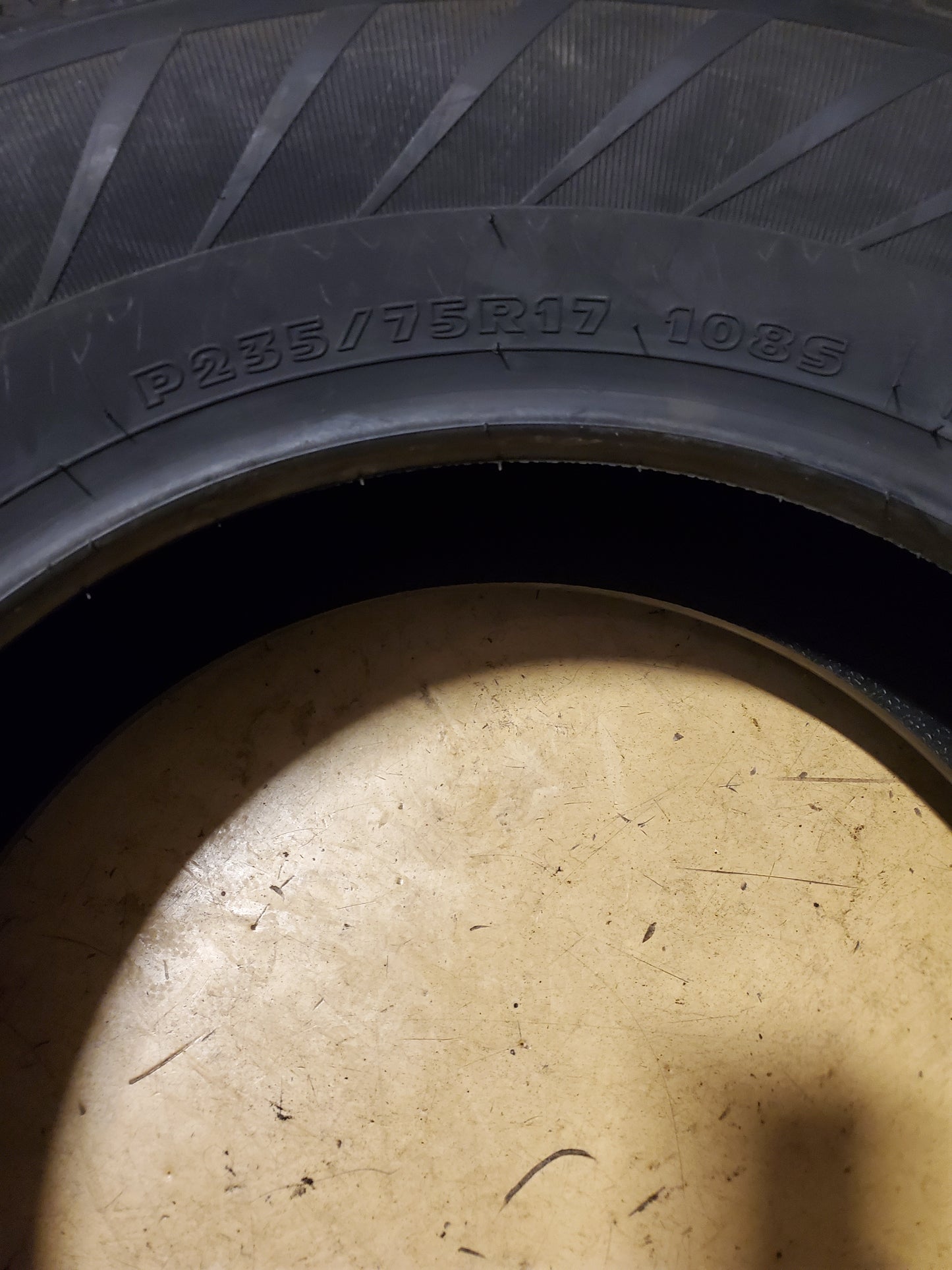 NOS HANKOOK DYNAPRO AT RF08 BSW P 235 75 17 108S ALL TERRAIN TIRE 1002438