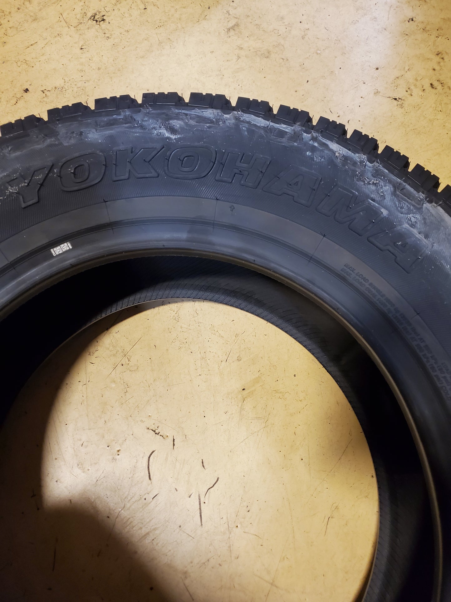 YOKOHAMA GEOLANDAR A/T4 G018 LT 265 70 18 124/121S 10PLY ALL TERRAIN TIRE 110101840
