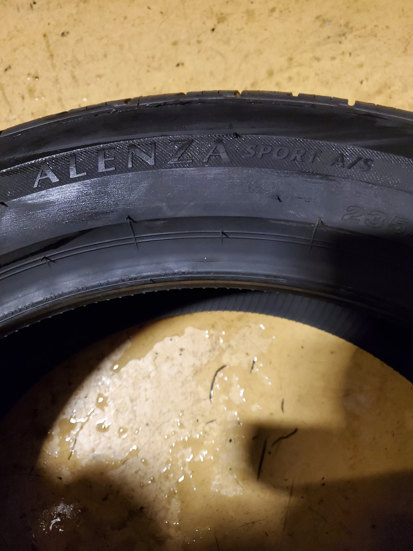 2 BRIDGESTONE ALENZA SPORT A/S BSW P 235 50 20 104T XL UHP TIRE 012289