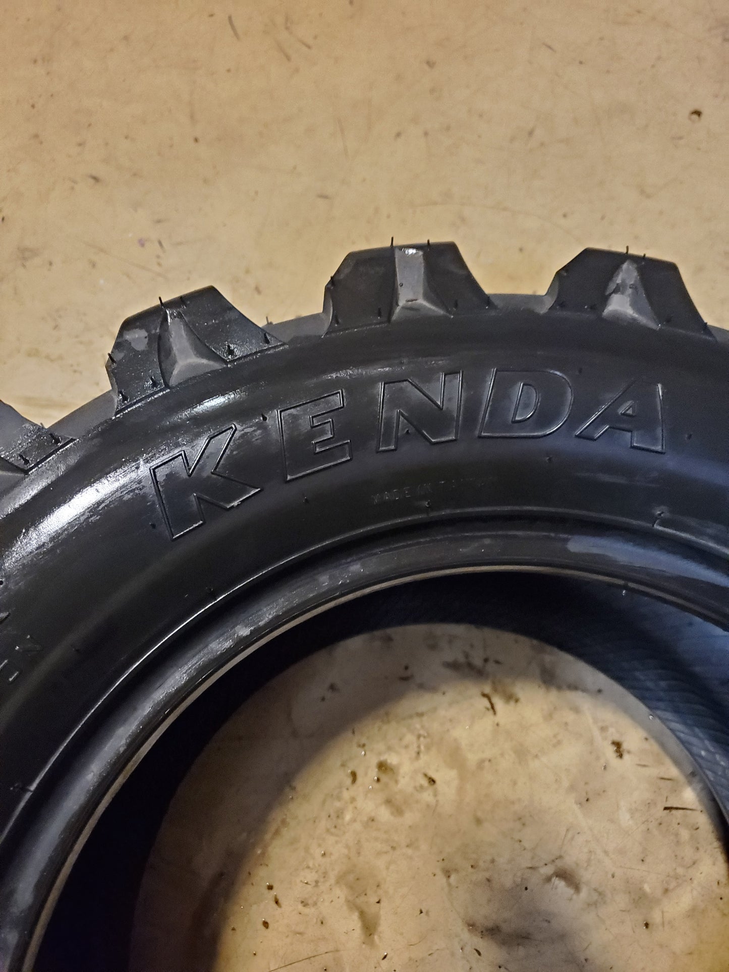 NOS KENDA MASTODON AT BSW 26 11.00 14 8PLY ATV/UTV TIRE 832031404D1