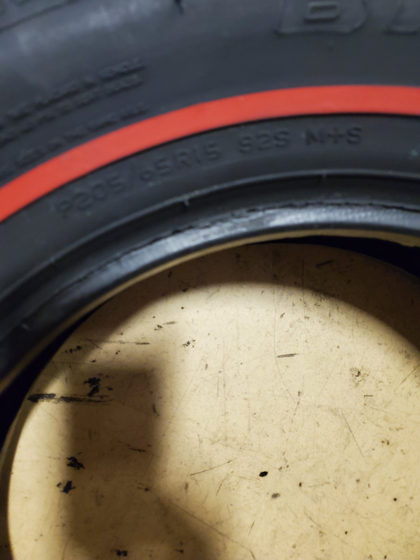 BFGOODRICH SILVERTOWN RADIAL REDLINE P 205 65 15 92S COKER TIRE 530280