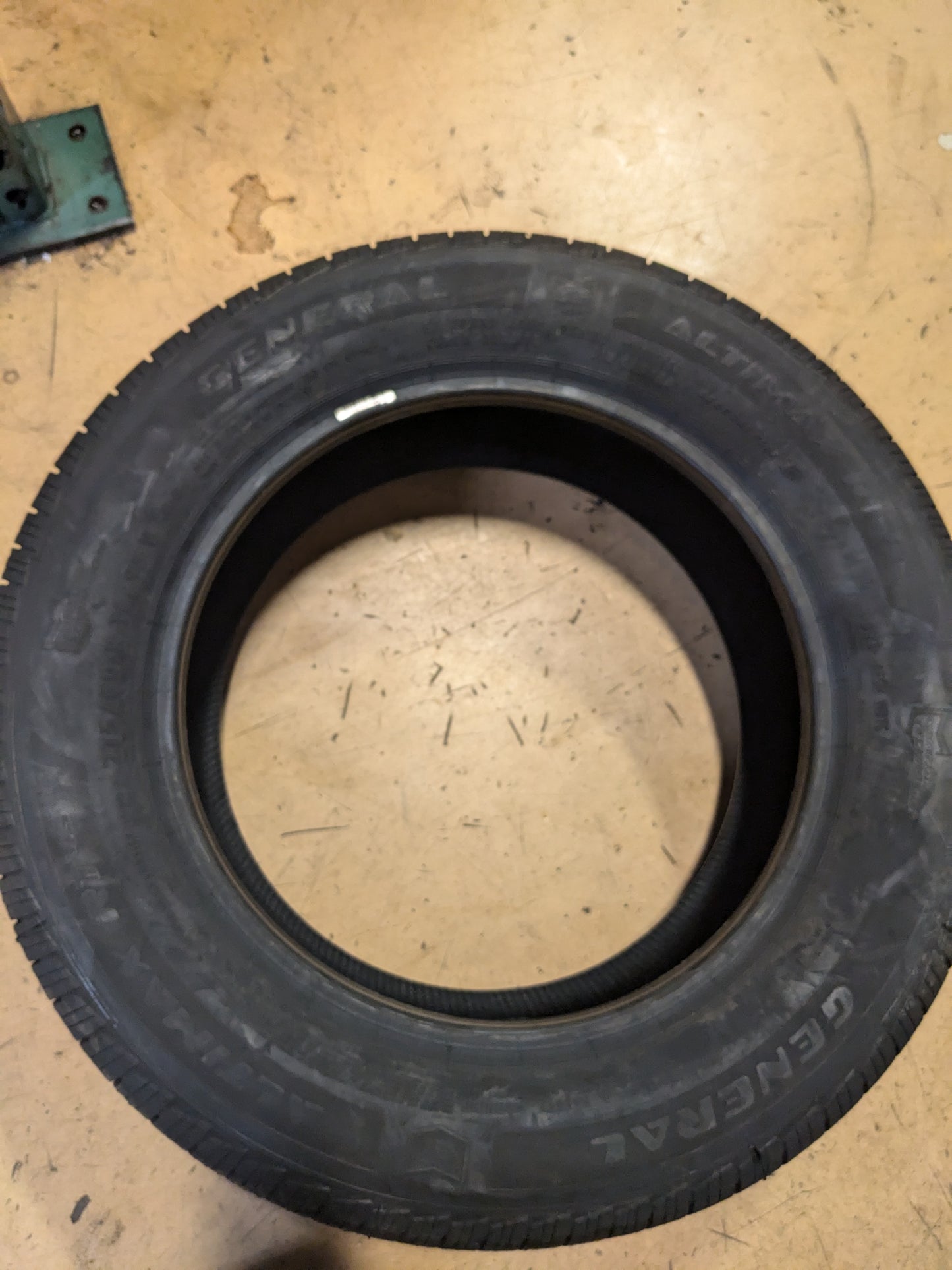 NOS GENERAL ALTIMAX RT43 BSW P 205 65 15 94H SL ALL SEASON TIRE 15498080000
